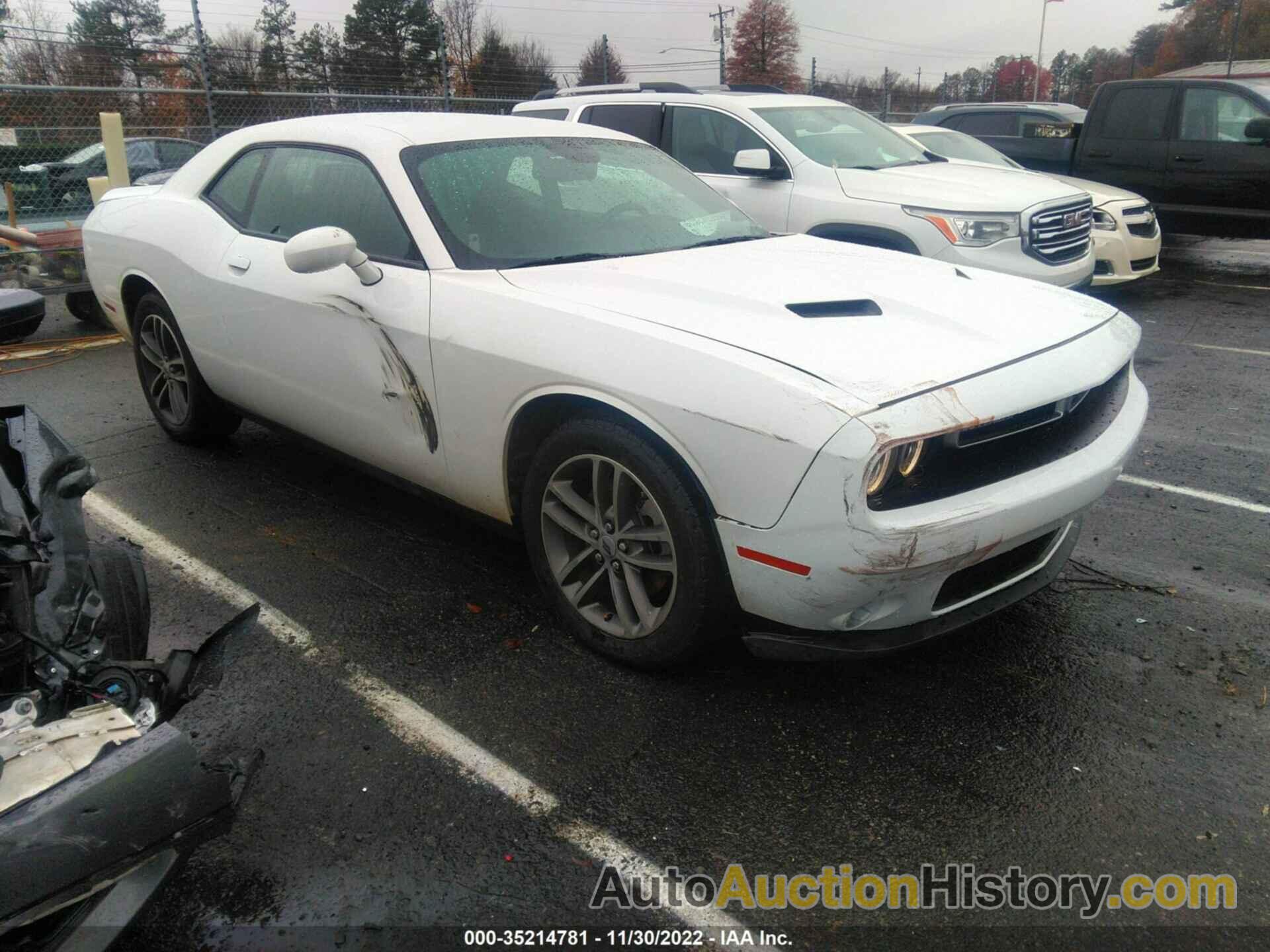 DODGE CHALLENGER SXT, 2C3CDZGG4KH741795