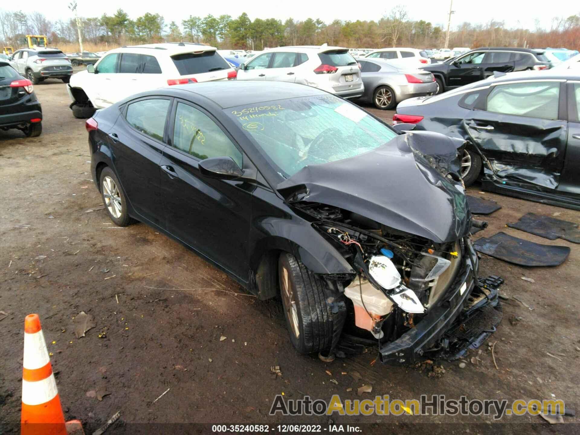 HYUNDAI ELANTRA SE, KMHDH4AE6EU029025