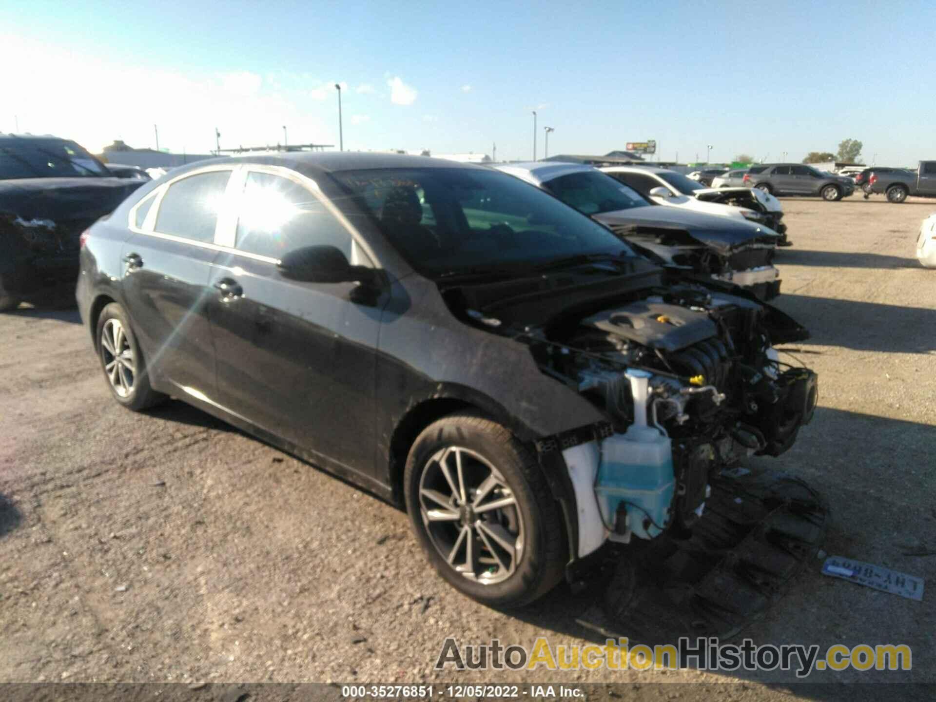 KIA FORTE LXS, 3KPF24AD5NE461500