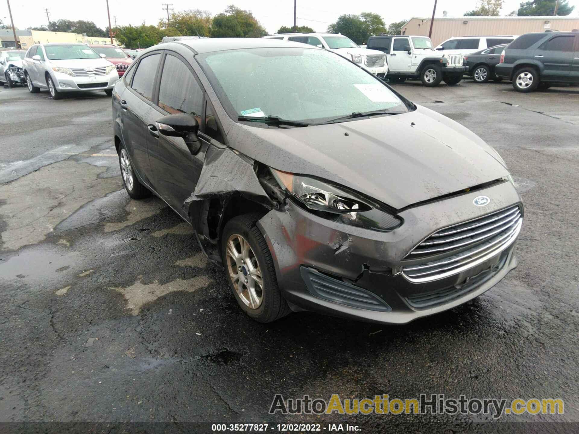 FORD FIESTA SE, 3FADP4BJ5FM158937