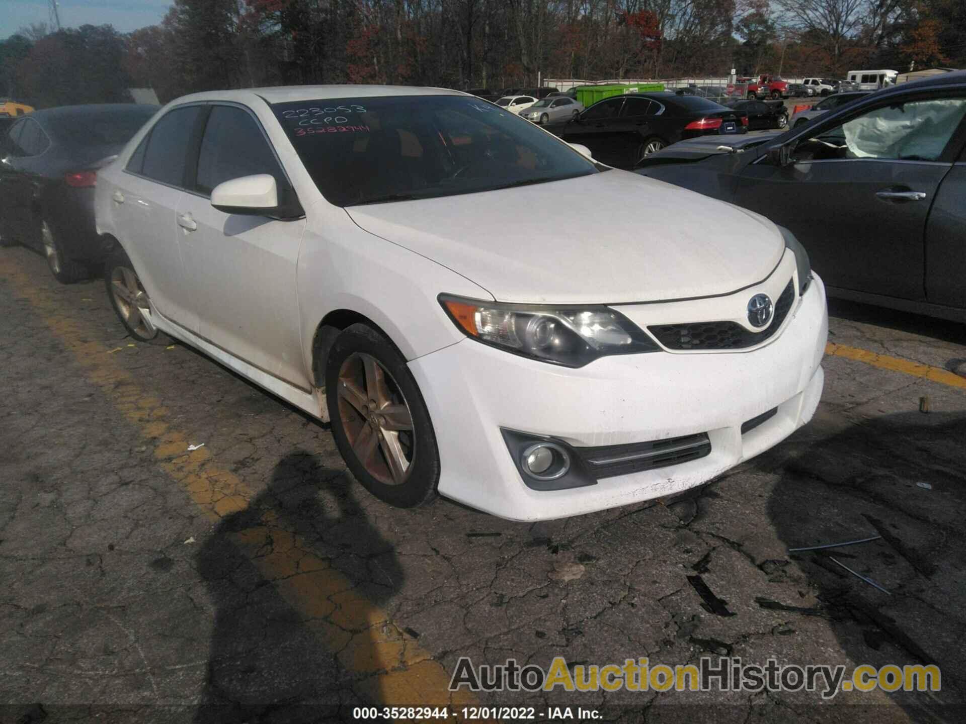 TOYOTA CAMRY L/LE/XLE/SE/SE SPORT, 4T1BF1FK3EU338025