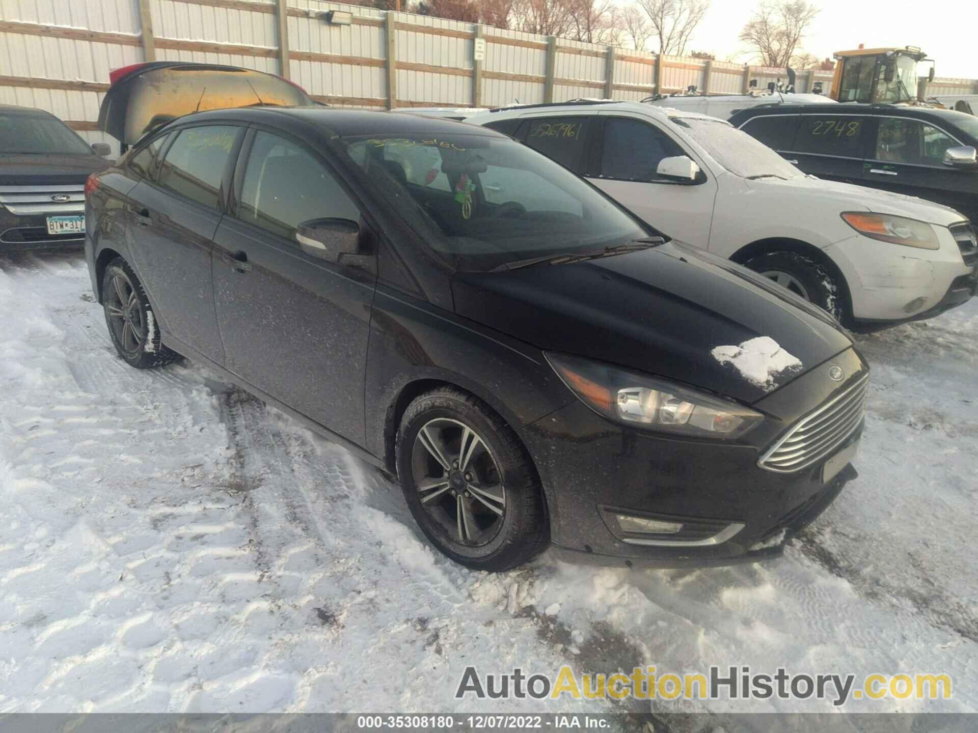 FORD FOCUS SE, 1FADP3FE1GL203169