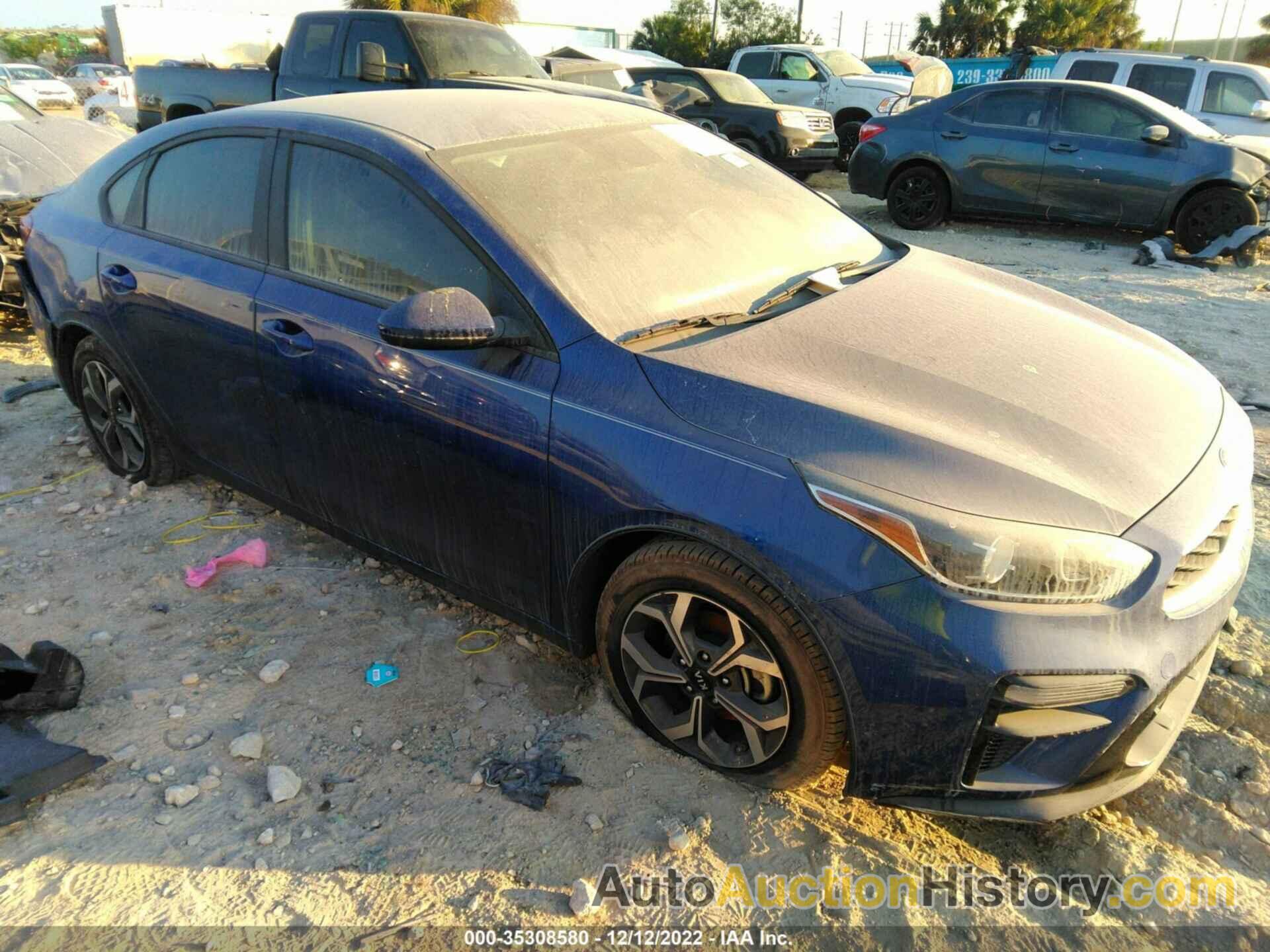 KIA FORTE LXS, 3KPF24AD9LE231438