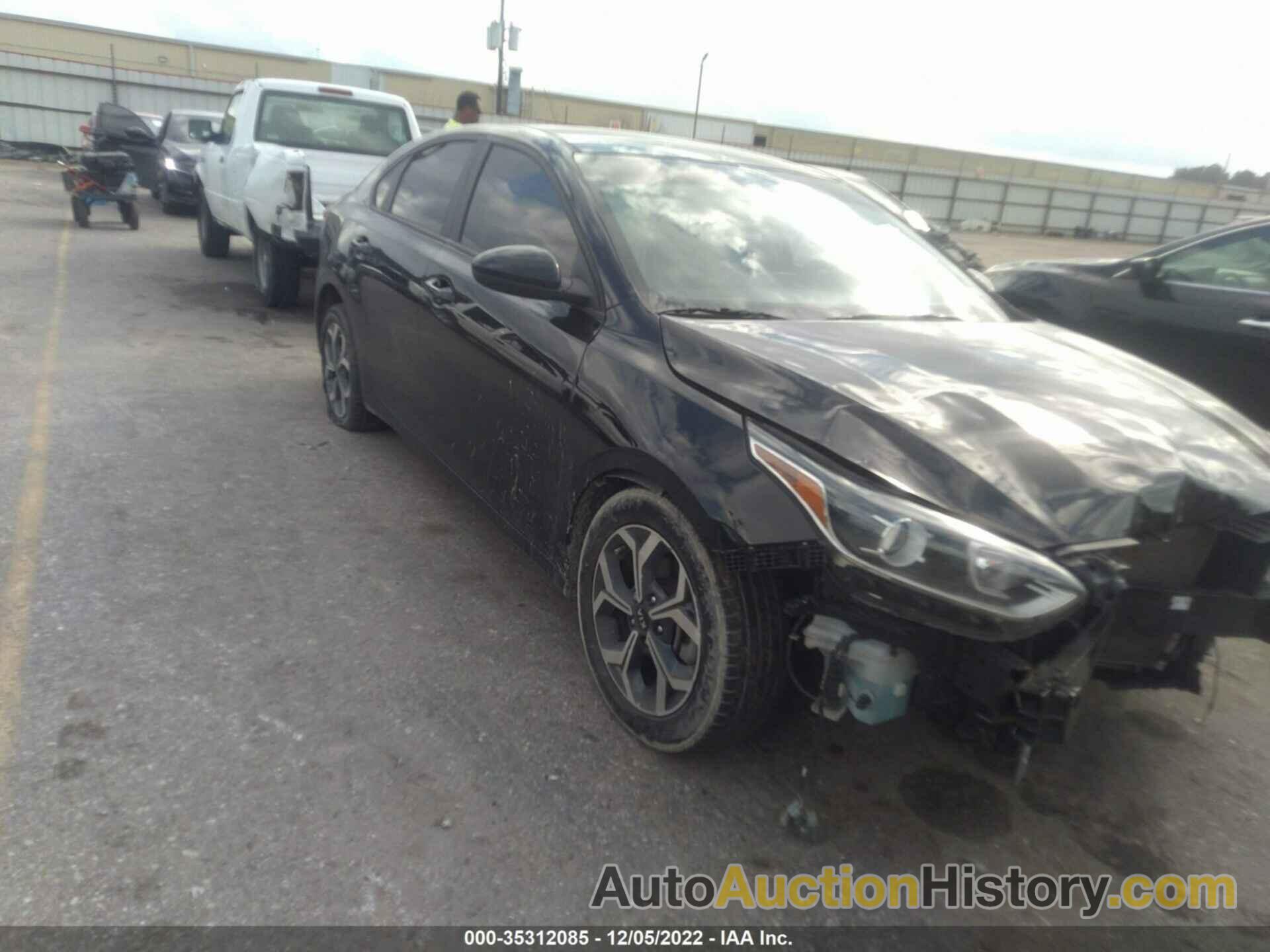 KIA FORTE LXS, 3KPF24AD5LE223806