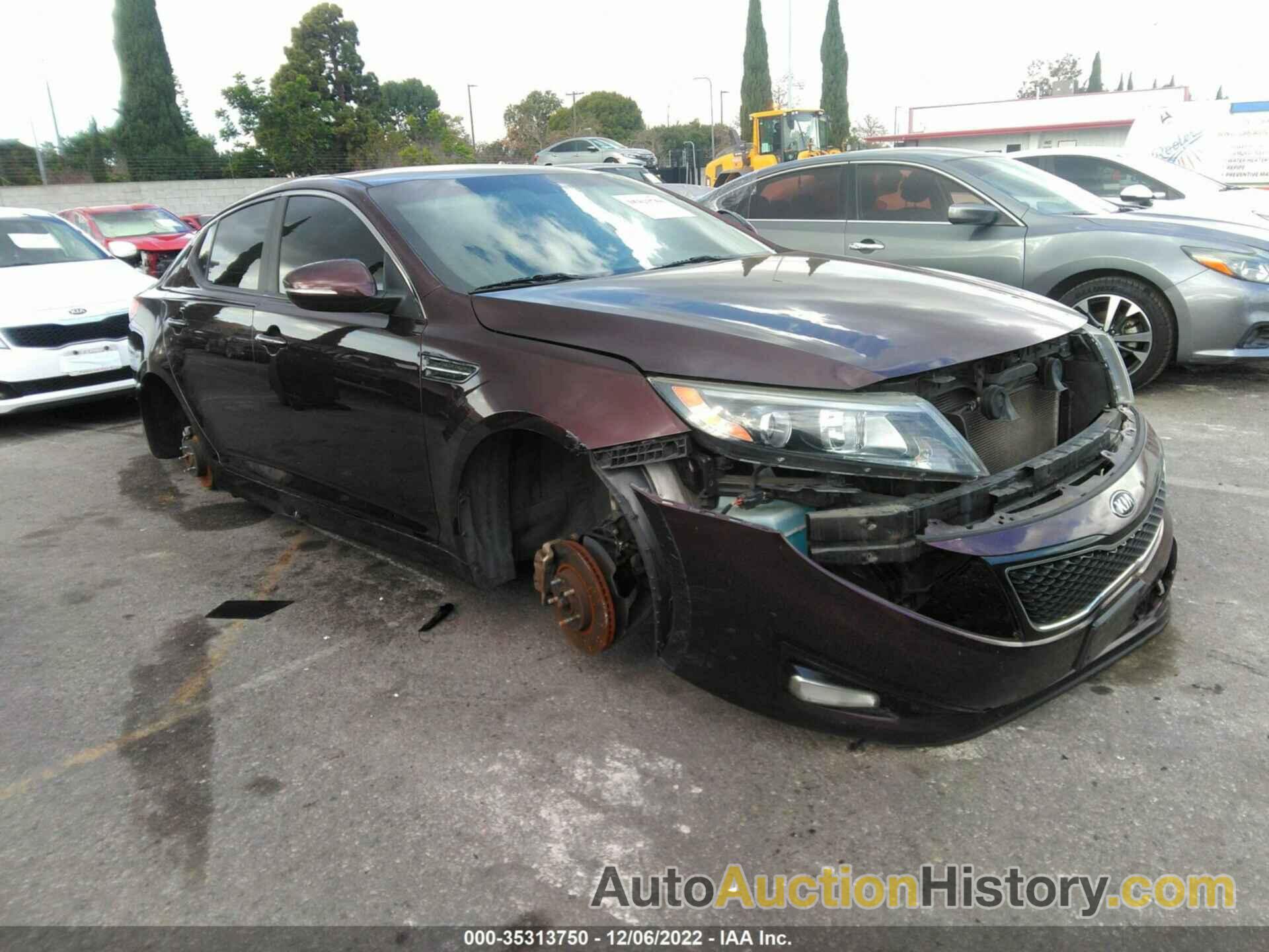 KIA OPTIMA LX, 5XXGM4A76FG352545