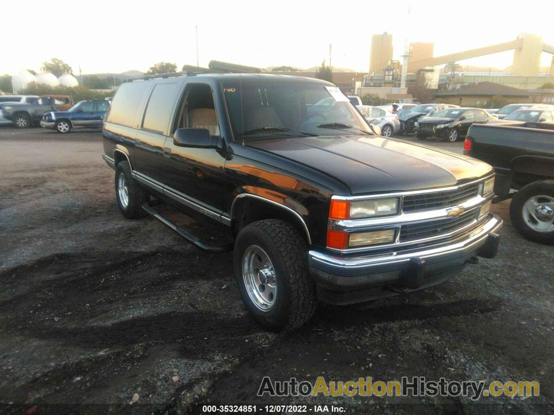 CHEVROLET SUBURBAN K1500, 1GNFK16K7RJ425720