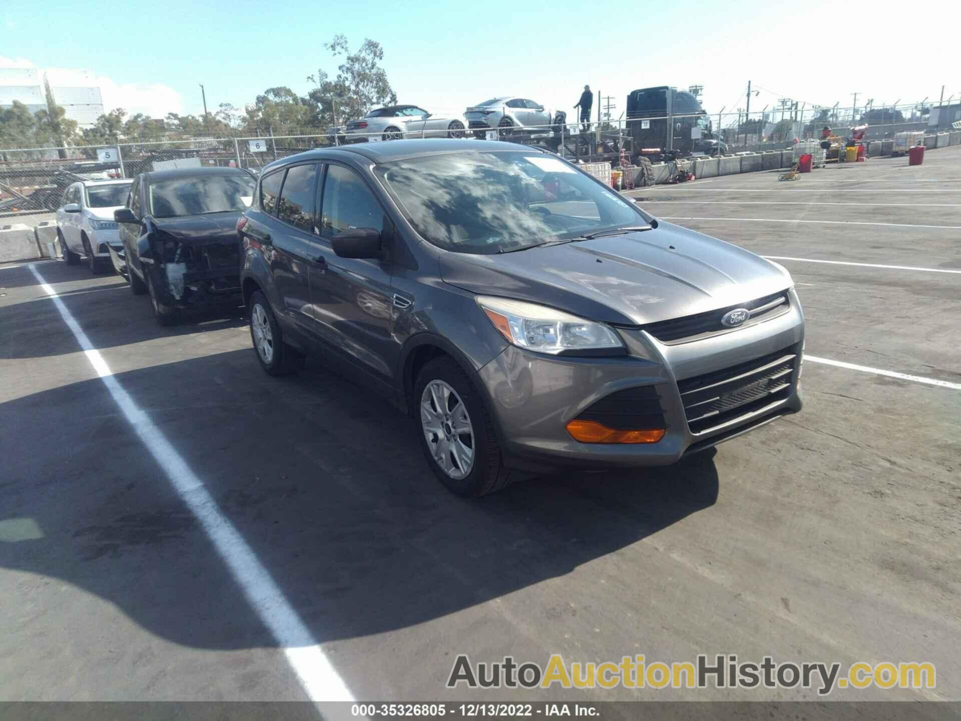 FORD ESCAPE S, 1FMCU0F71EUC76074