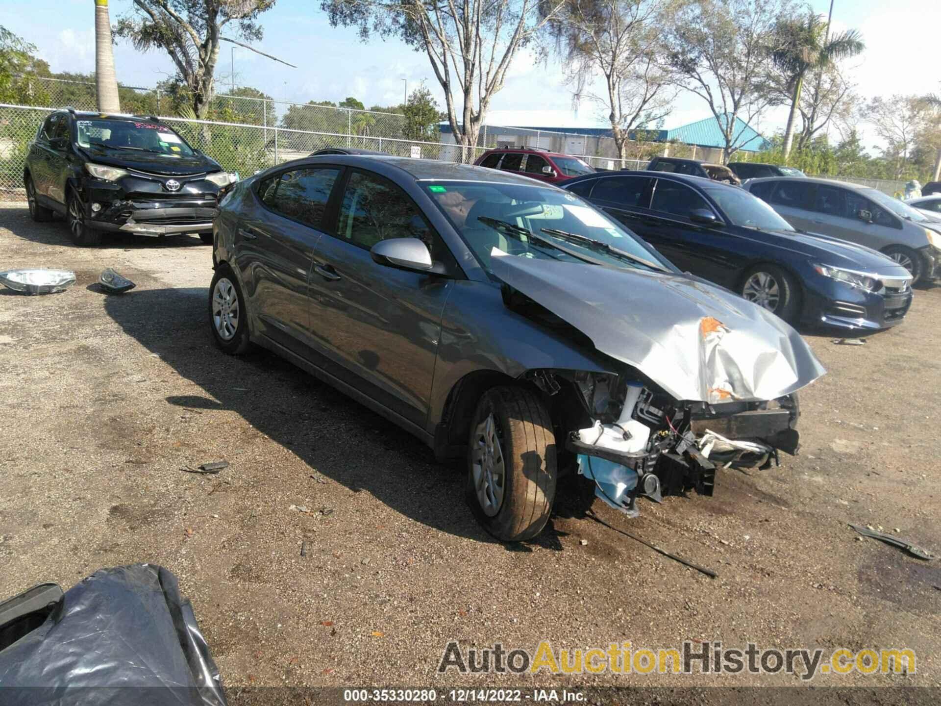 HYUNDAI ELANTRA SE, KMHD74LF2HU408598