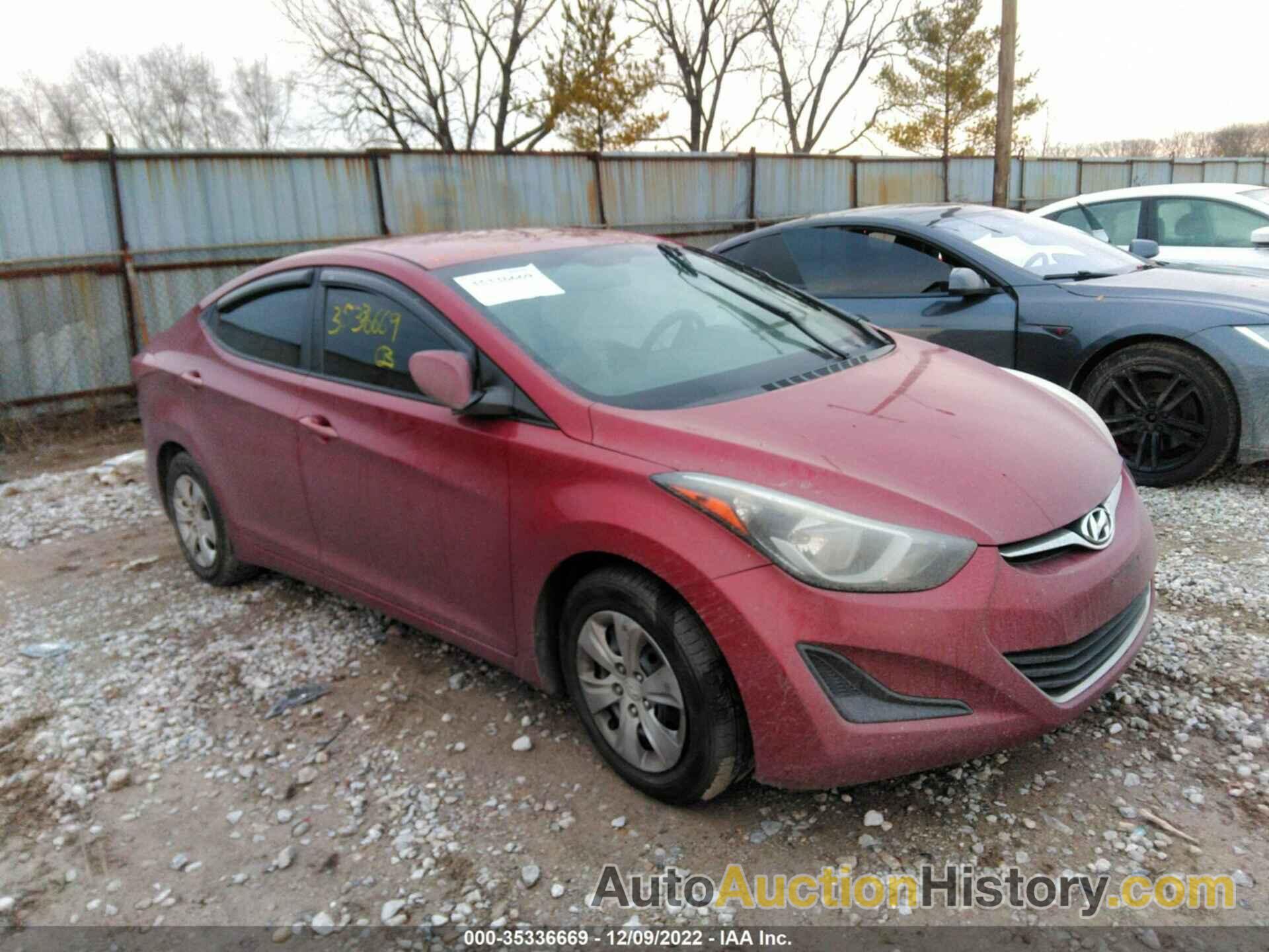 HYUNDAI ELANTRA SE, 5NPDH4AEXGH713416