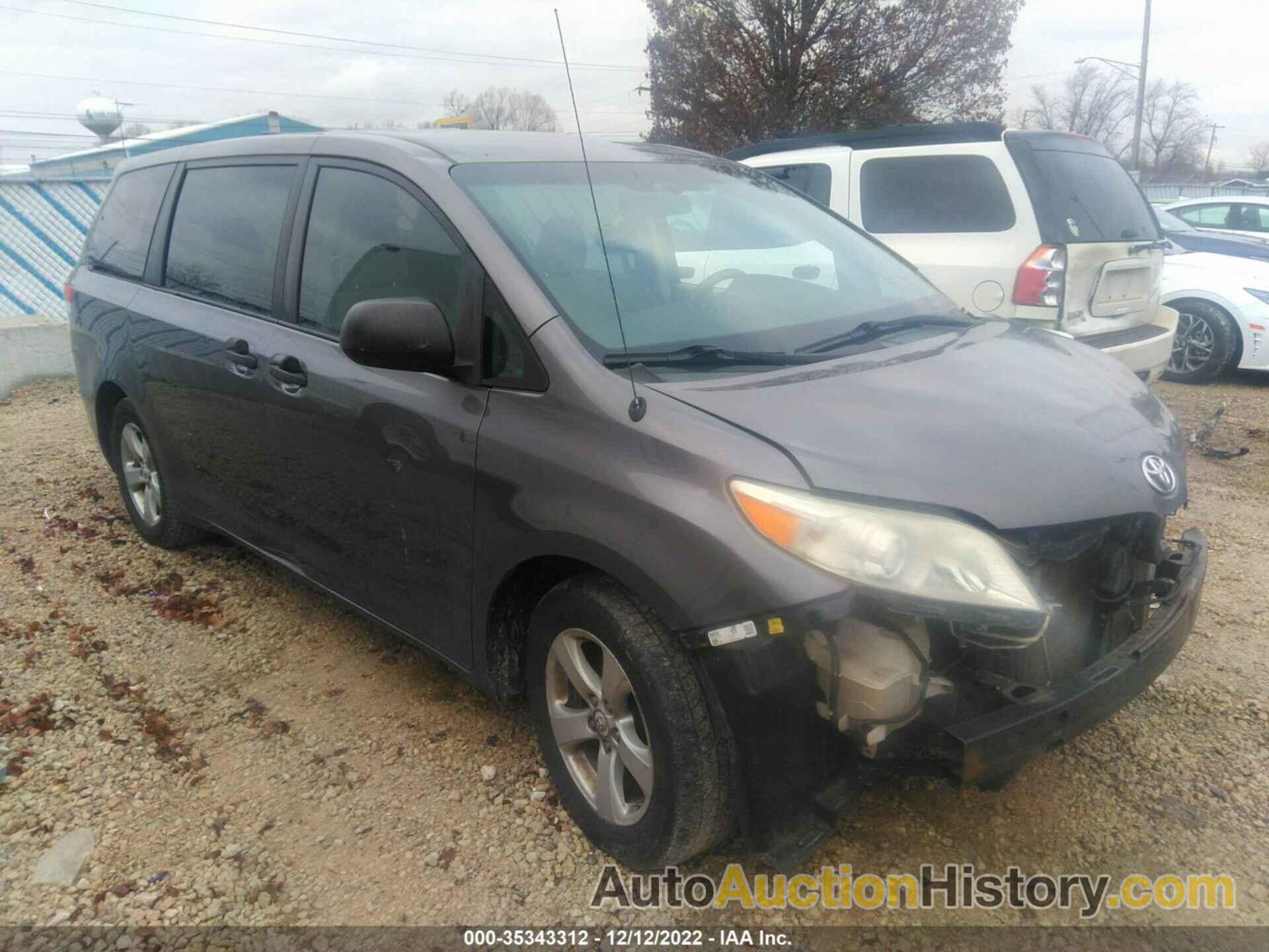 TOYOTA SIENNA, 5TDZK3DC4BS037768