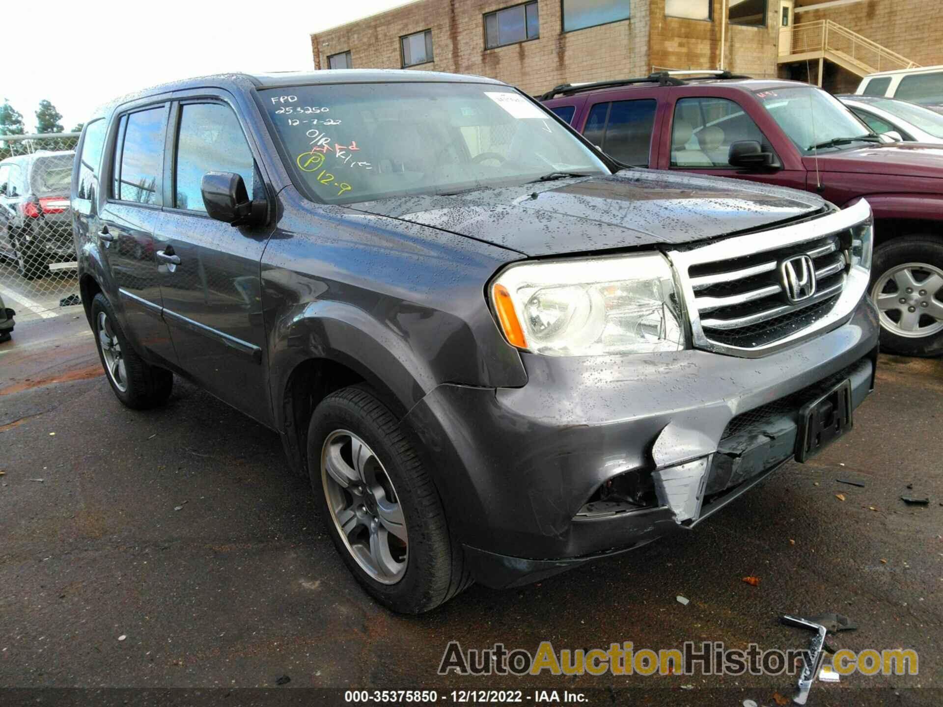 HONDA PILOT SE, 5FNYF3H30FB024729