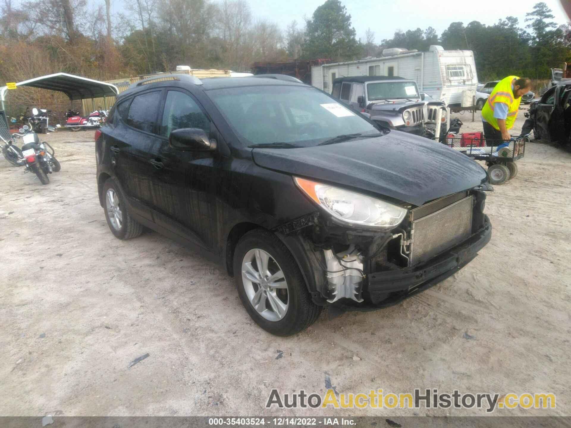 HYUNDAI TUCSON GLS, KM8JU3AC4BU174096