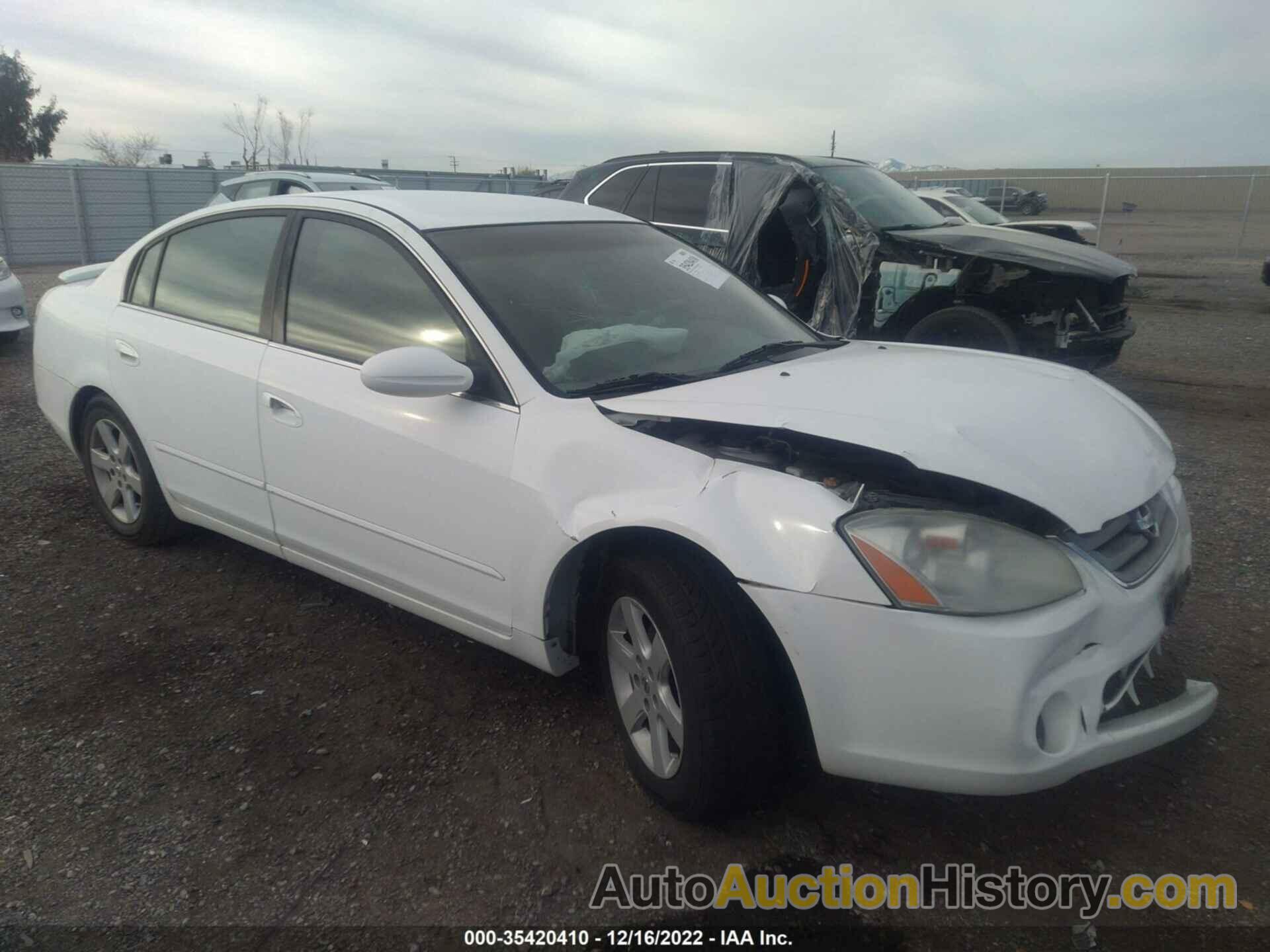 NISSAN ALTIMA S, 1N4AL11E72C272855