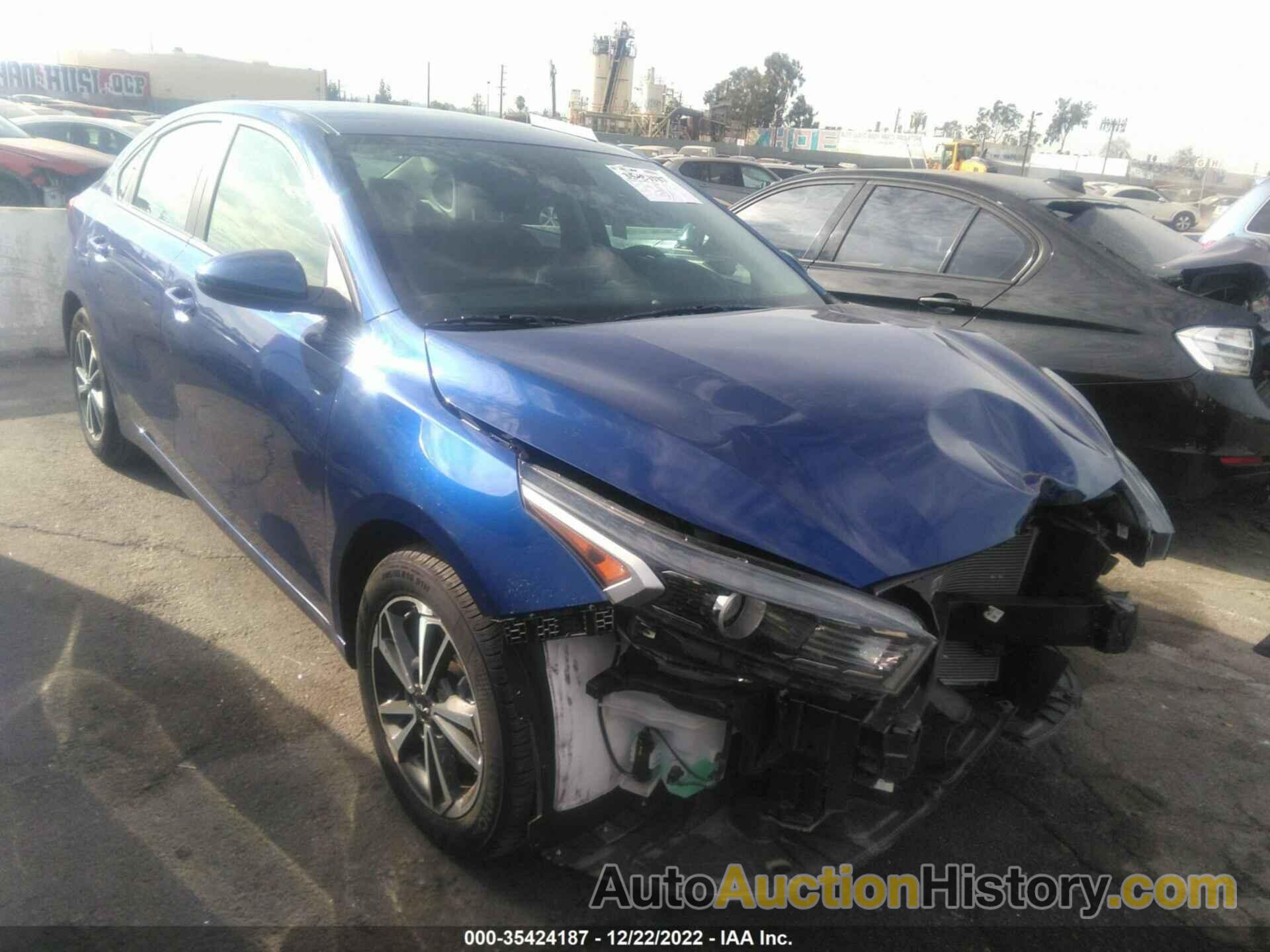 KIA FORTE LXS, 3KPF24AD0NE464904