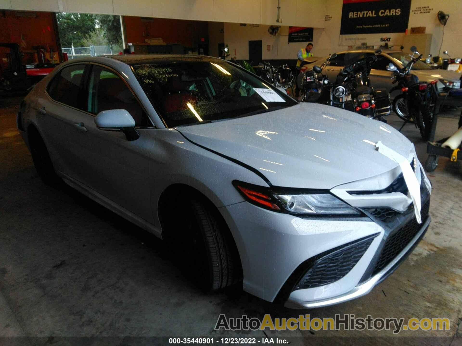 TOYOTA CAMRY XSE, 4T1K61AK6PU105251