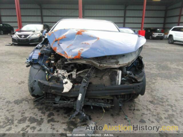 HYUNDAI ELANTRA SE, KMHDH6AE2DU008103