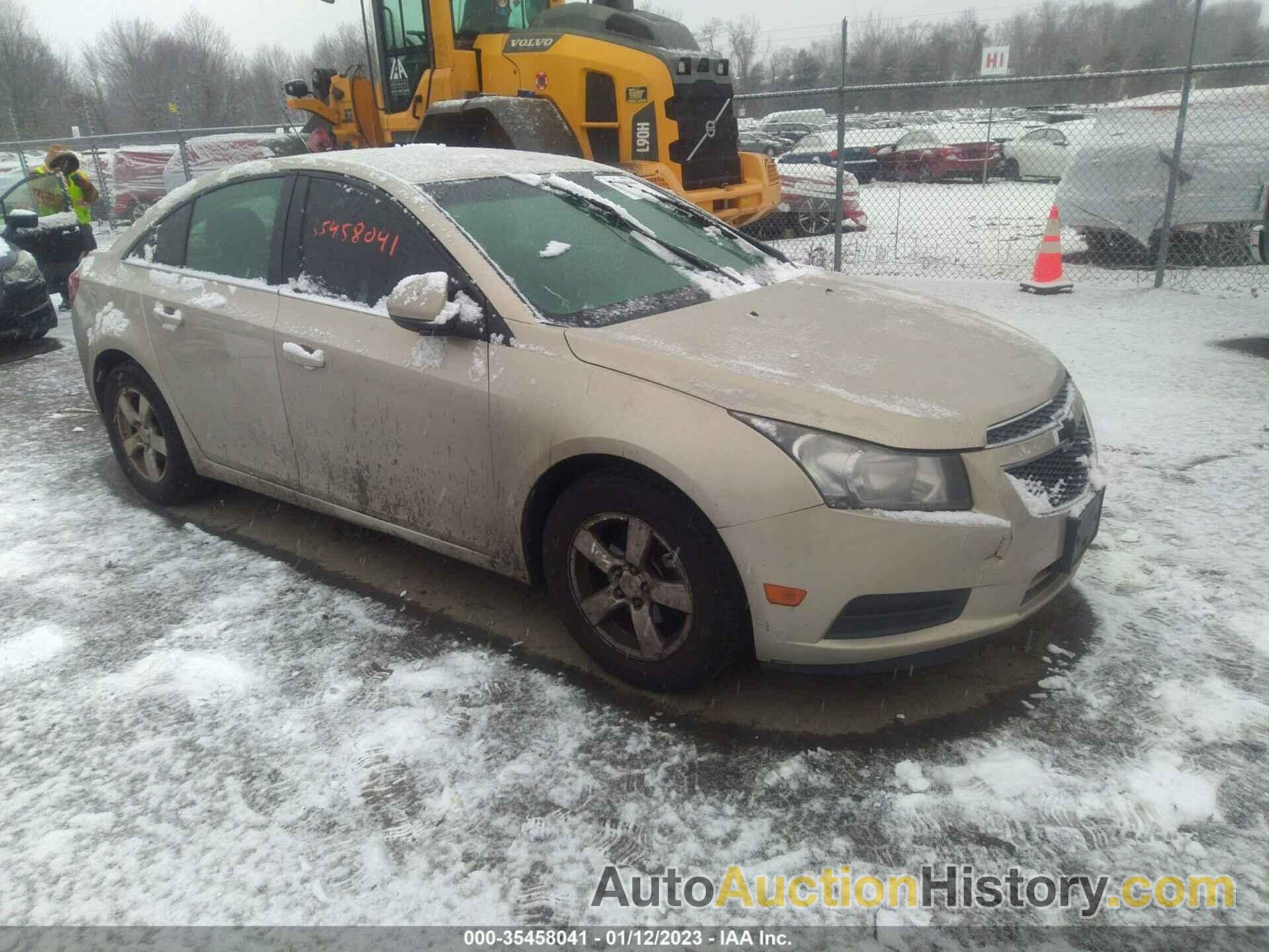 CHEVROLET CRUZE LT W/1LT, 1G1PF5SCXC7105411