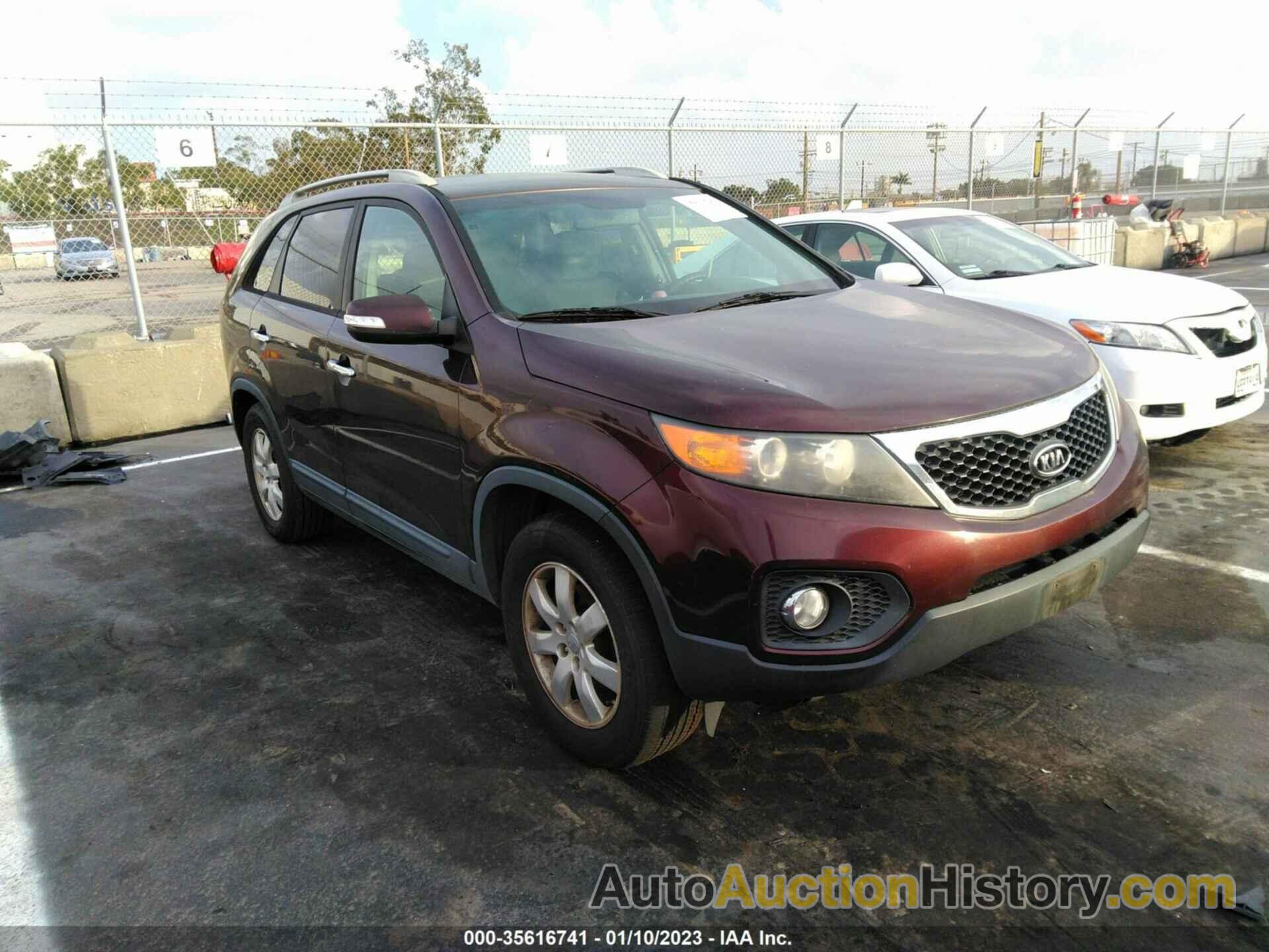 KIA SORENTO LX, 5XYKT3A64CG296921