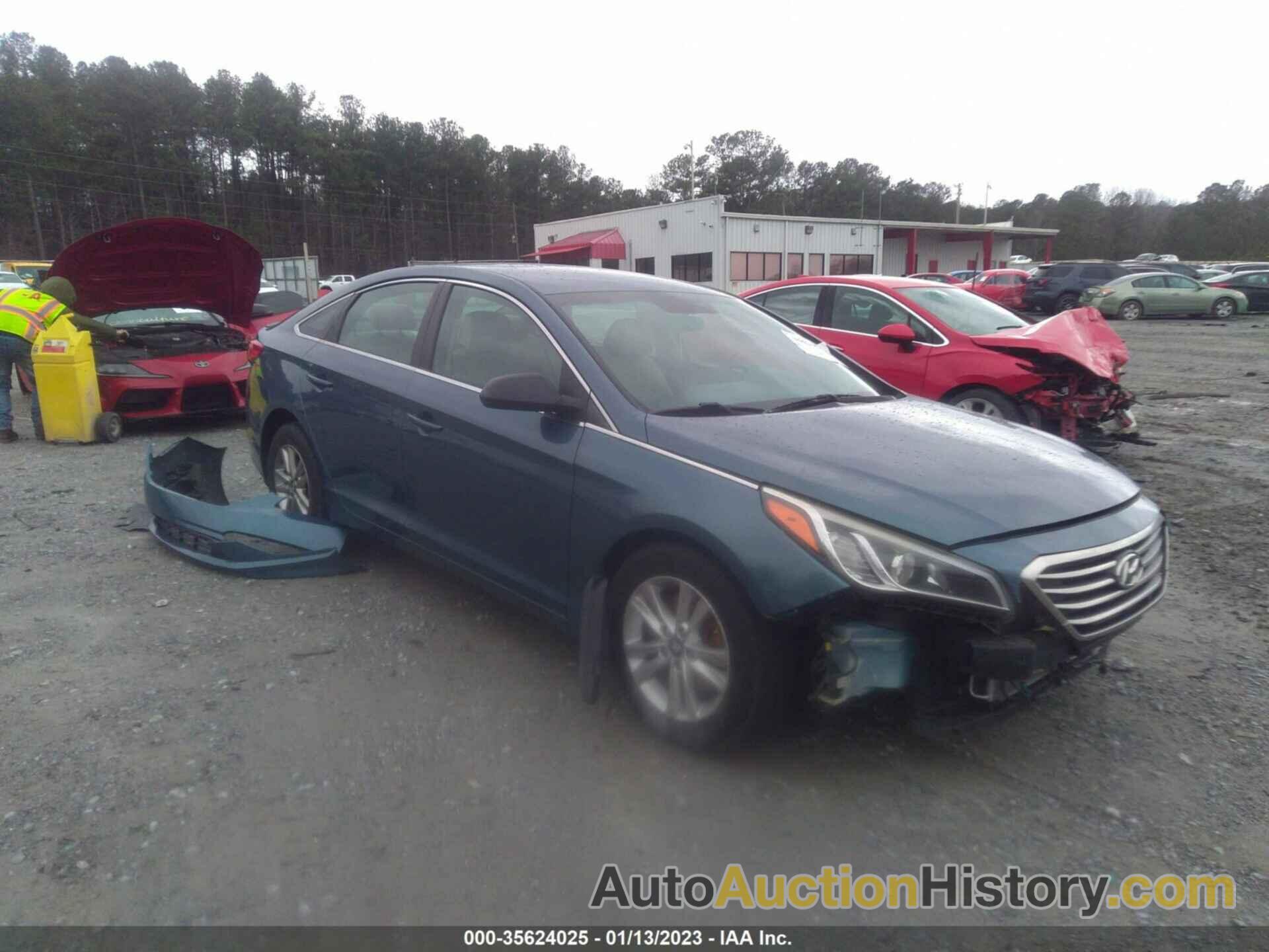 HYUNDAI SONATA 2.4L SE, 5NPE24AF0FH228134