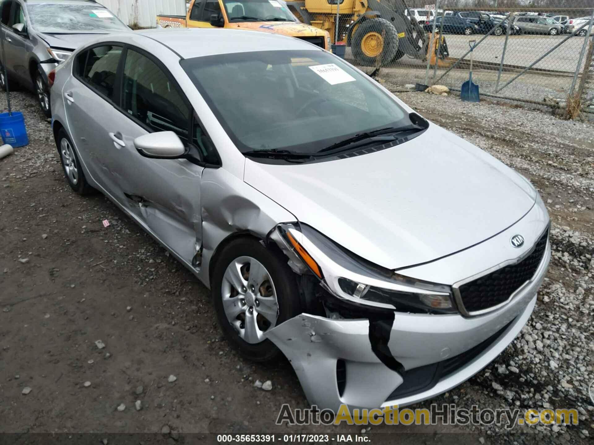 KIA FORTE LX, 3KPFK4A73HE132633