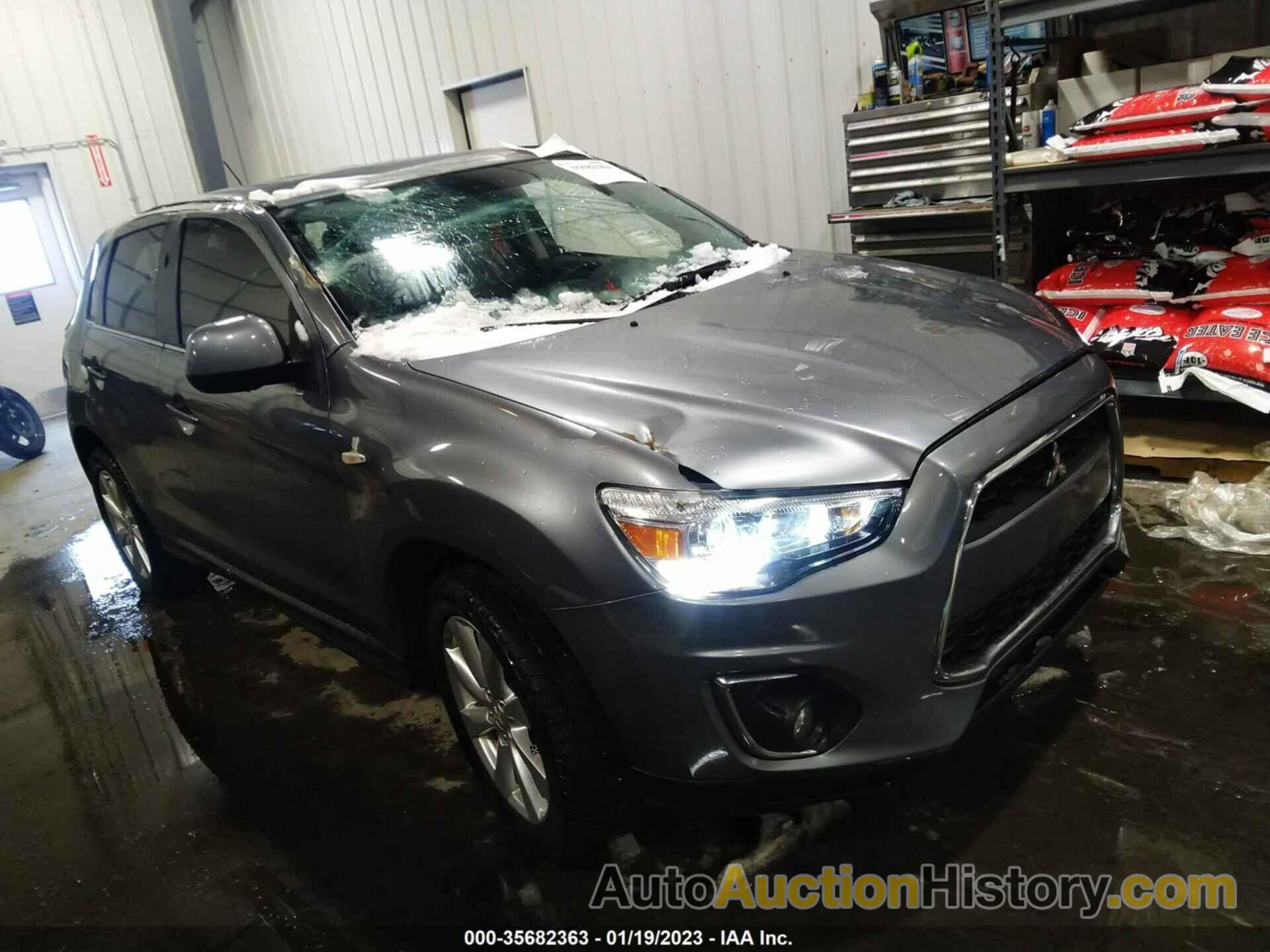 MITSUBISHI OUTLANDER SPORT SE, 4A4AR4AU7EE022468