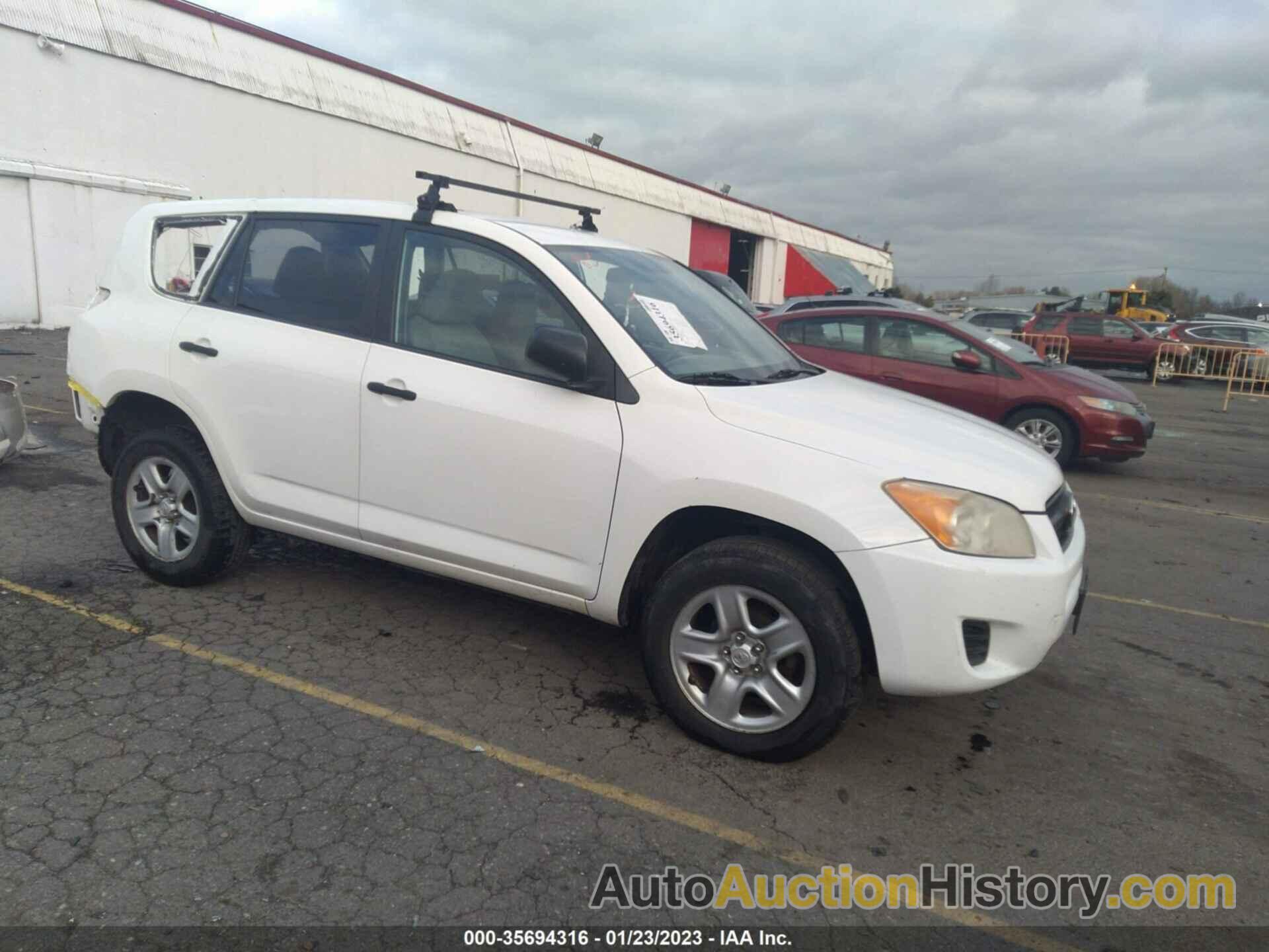 TOYOTA RAV4, 2T3ZF4DV3CW138375