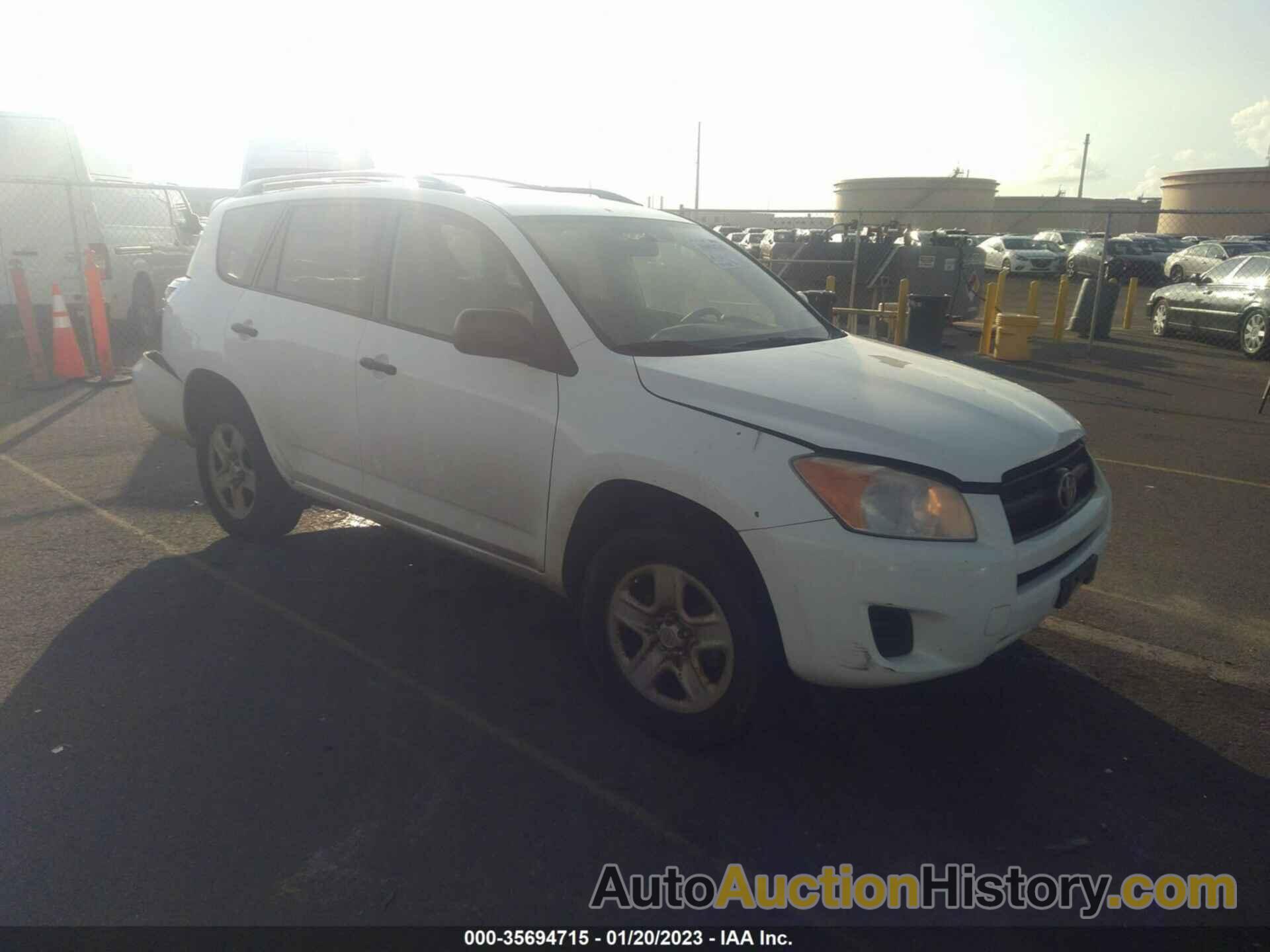 TOYOTA RAV4, 2T3ZF4DV0CW146529