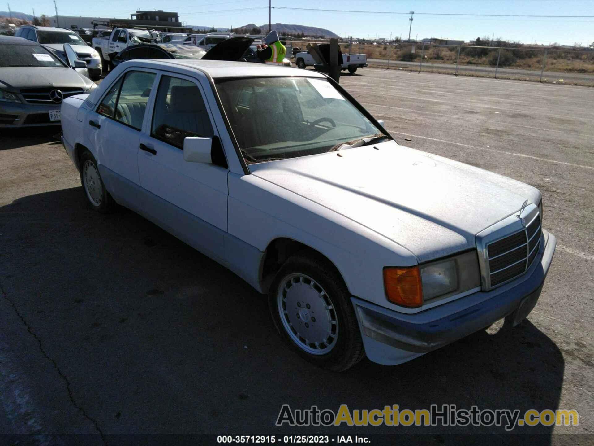 MERCEDES-BENZ 190 E 2.6, WDBDA29D7PG037594