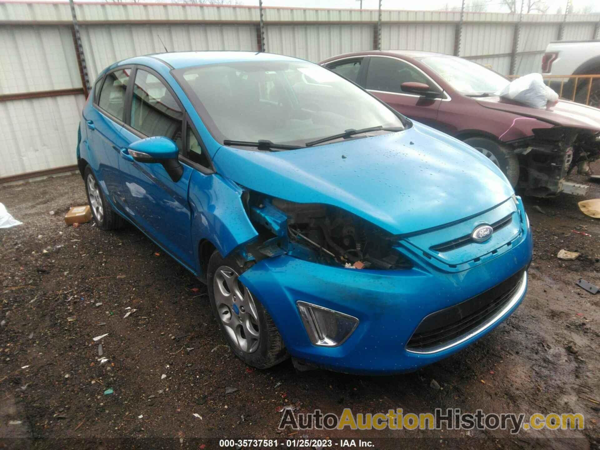 FORD FIESTA SES, 3FADP4FJ7CM103685