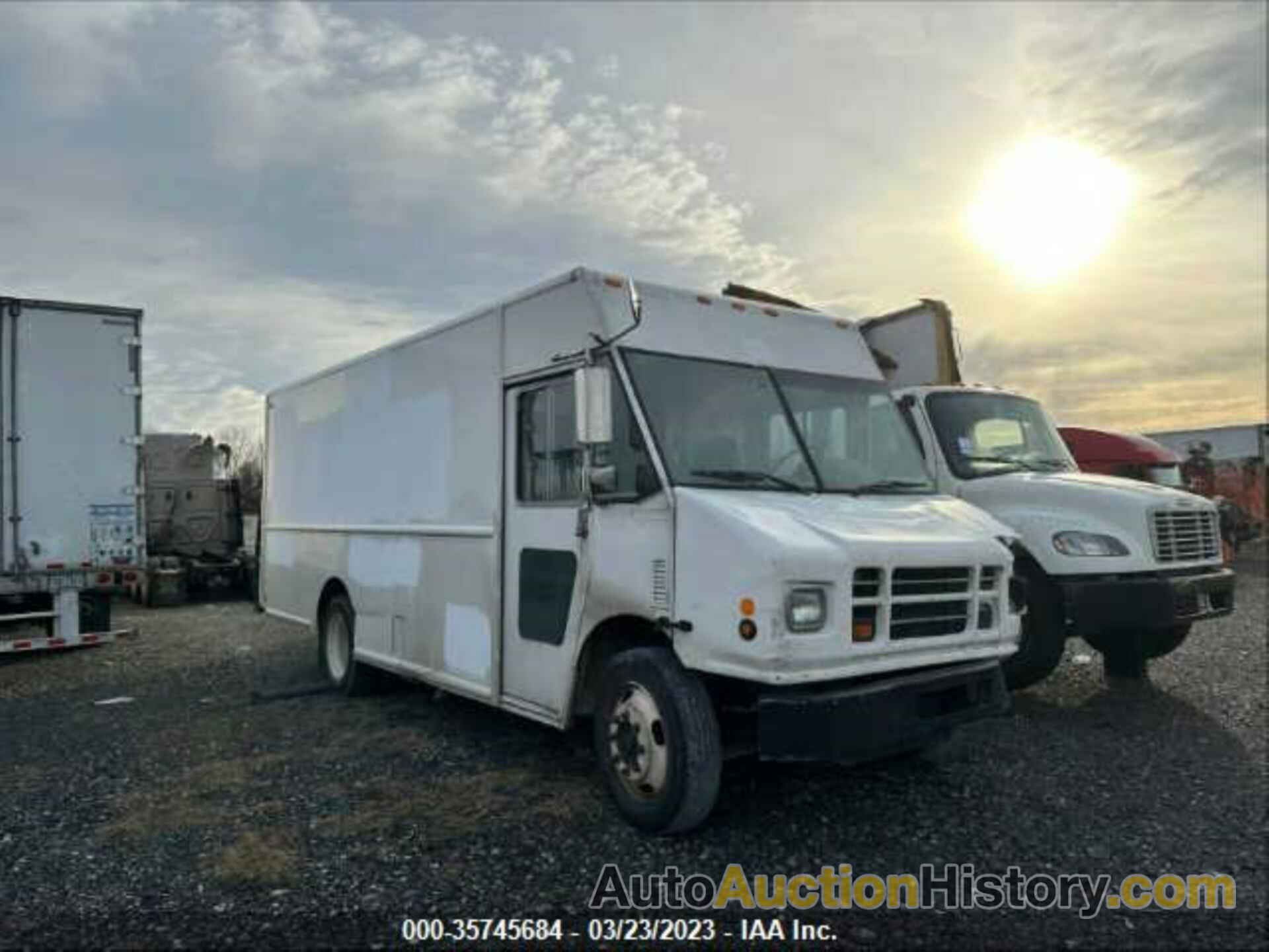 FREIGHTLINER MT55 M LINE WALK-IN VAN, 4UZAARDUXBCBA7572