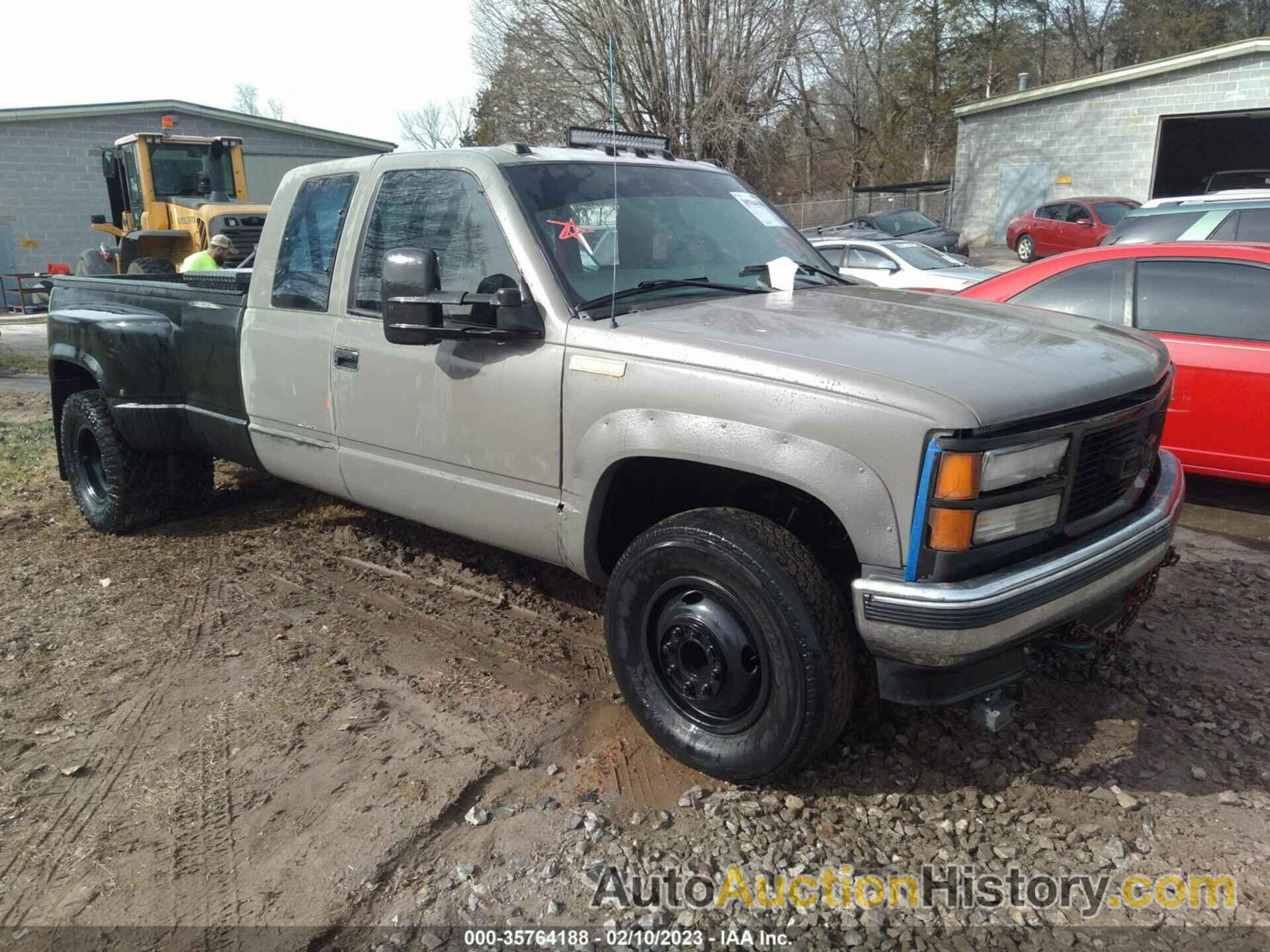 GMC SIERRA 3500, 1GTHK39F6VF005861