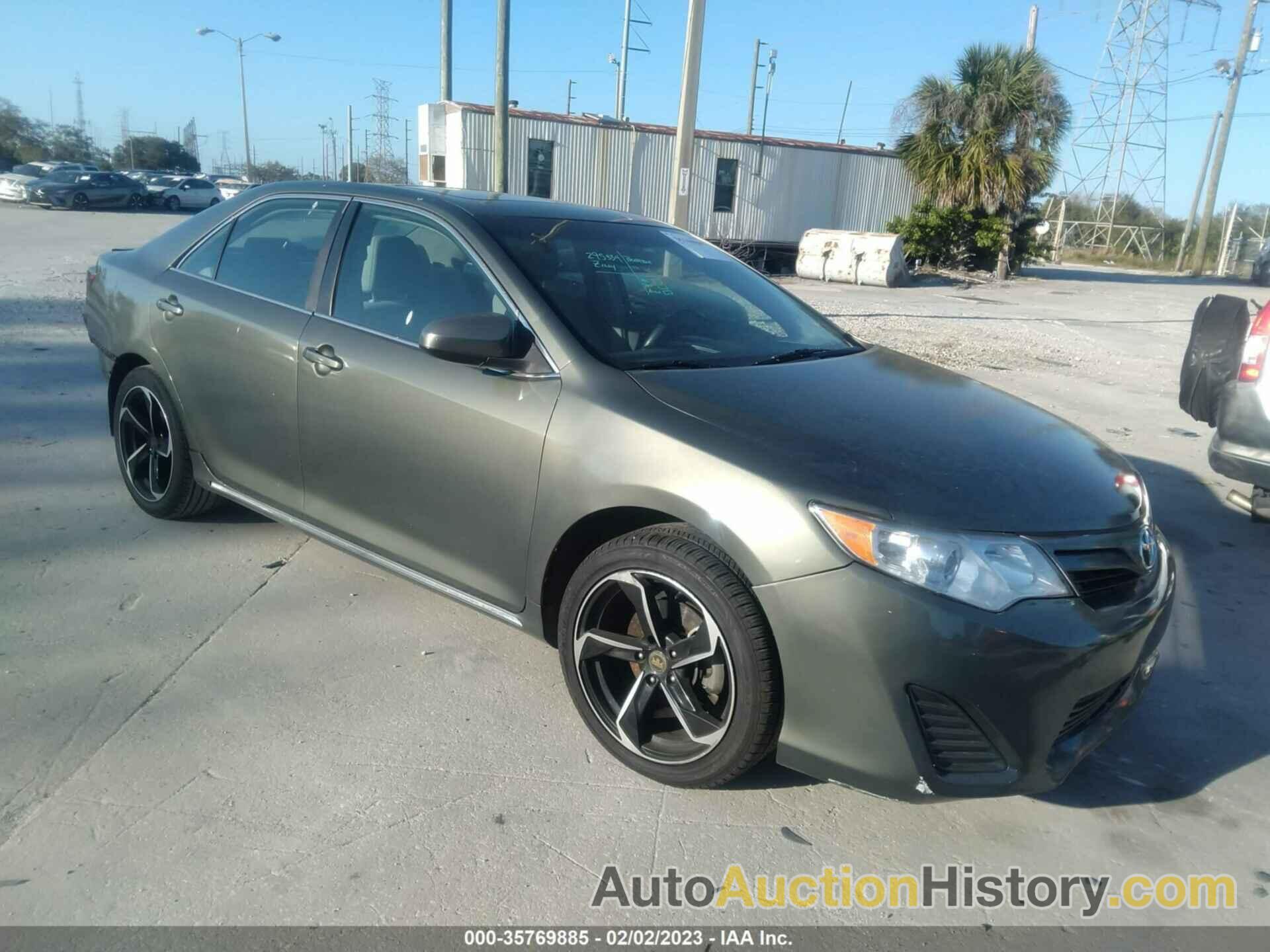 TOYOTA CAMRY L/LE/SE/XLE, 4T1BF1FK2CU593410