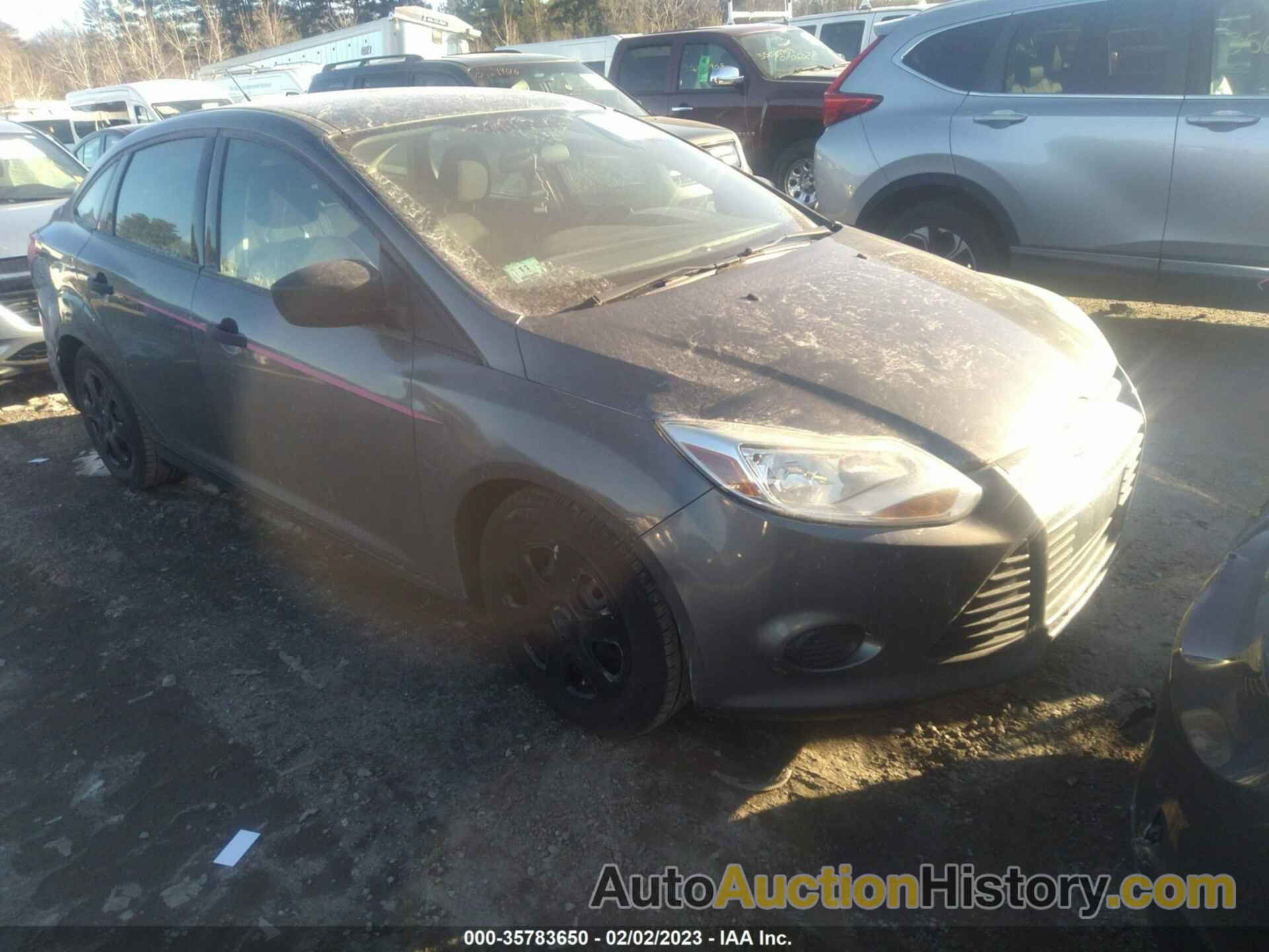 FORD FOCUS S, 1FADP3E22DL133541
