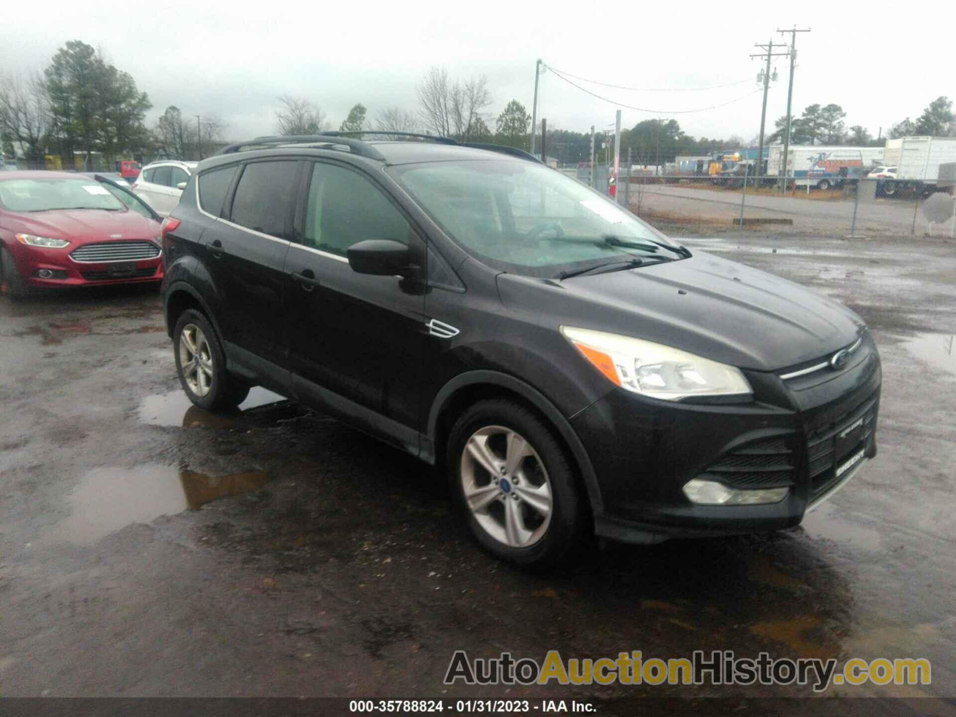 FORD ESCAPE SE, 1FMCU0GX3DUD65139