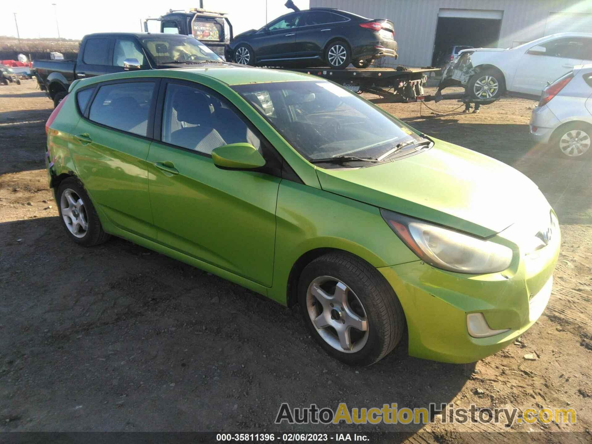 HYUNDAI ACCENT SE, KMHCU5AEXCU006261