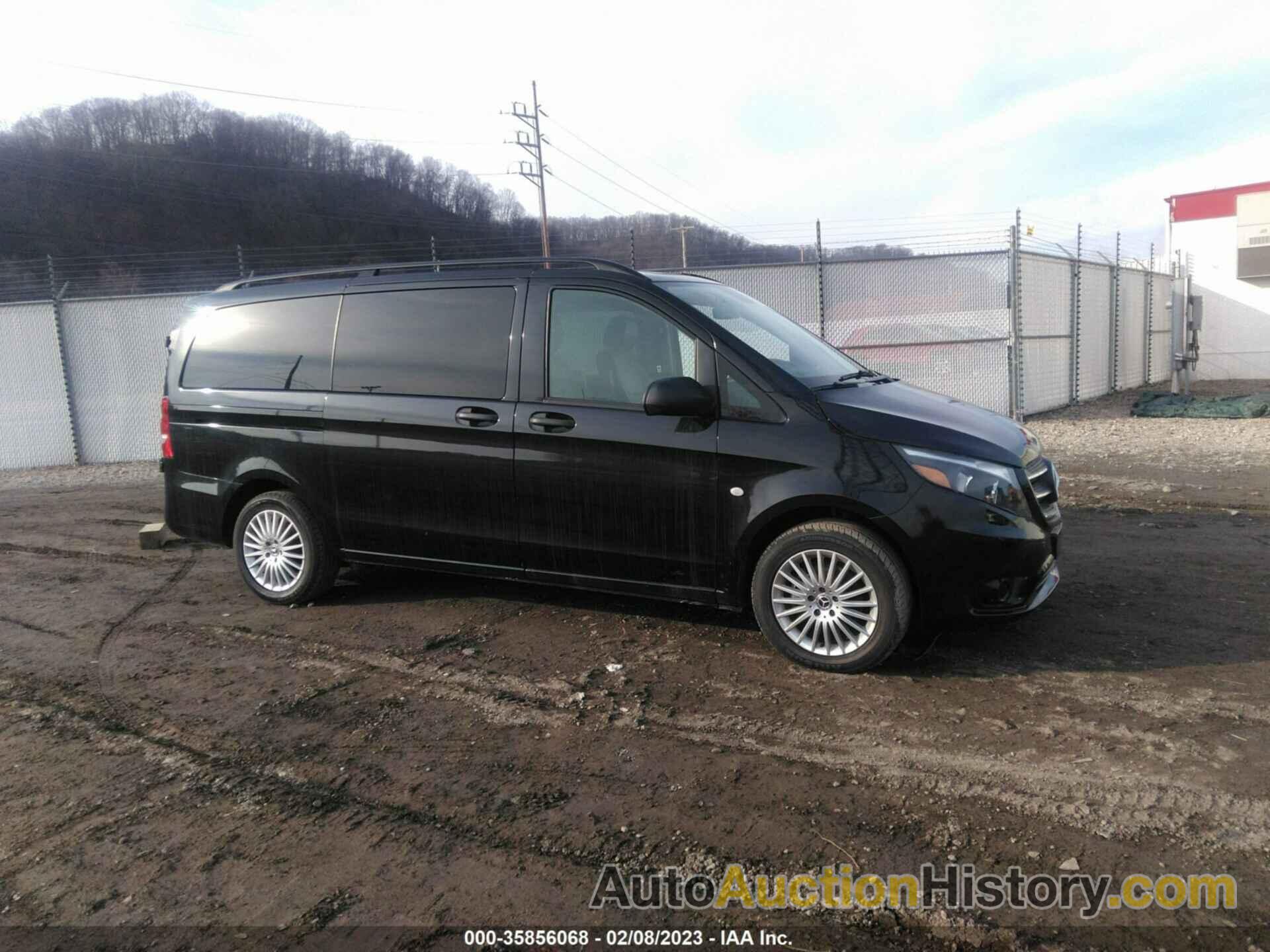 MERCEDES-BENZ METRIS PASSENGER VAN, WD4PG2EE2K3504342