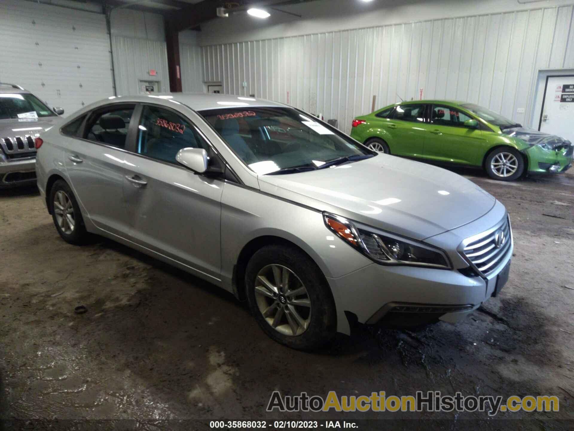 HYUNDAI SONATA 2.4L SE, 5NPE24AF9FH083160