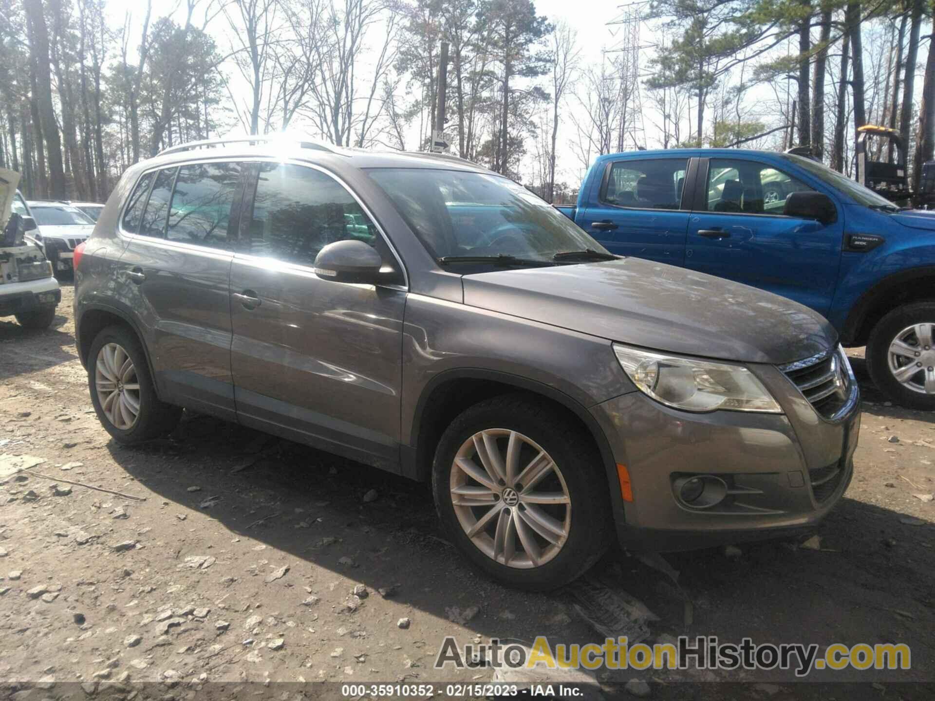 VOLKSWAGEN TIGUAN SE 4MOTION WSUNROOF &, WVGBV7AX4BW542423