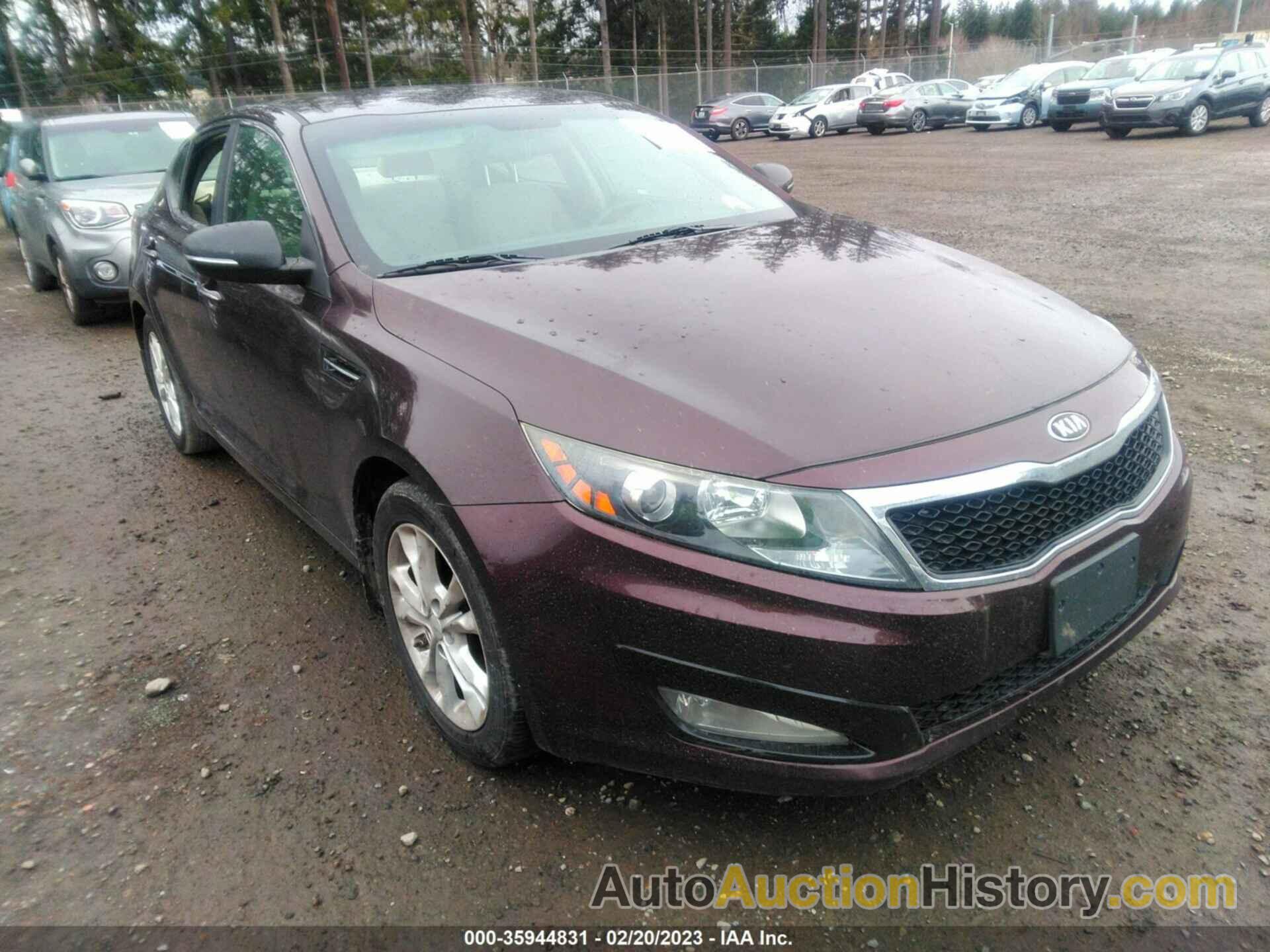 KIA OPTIMA LX, 5XXGM4A78DG229326