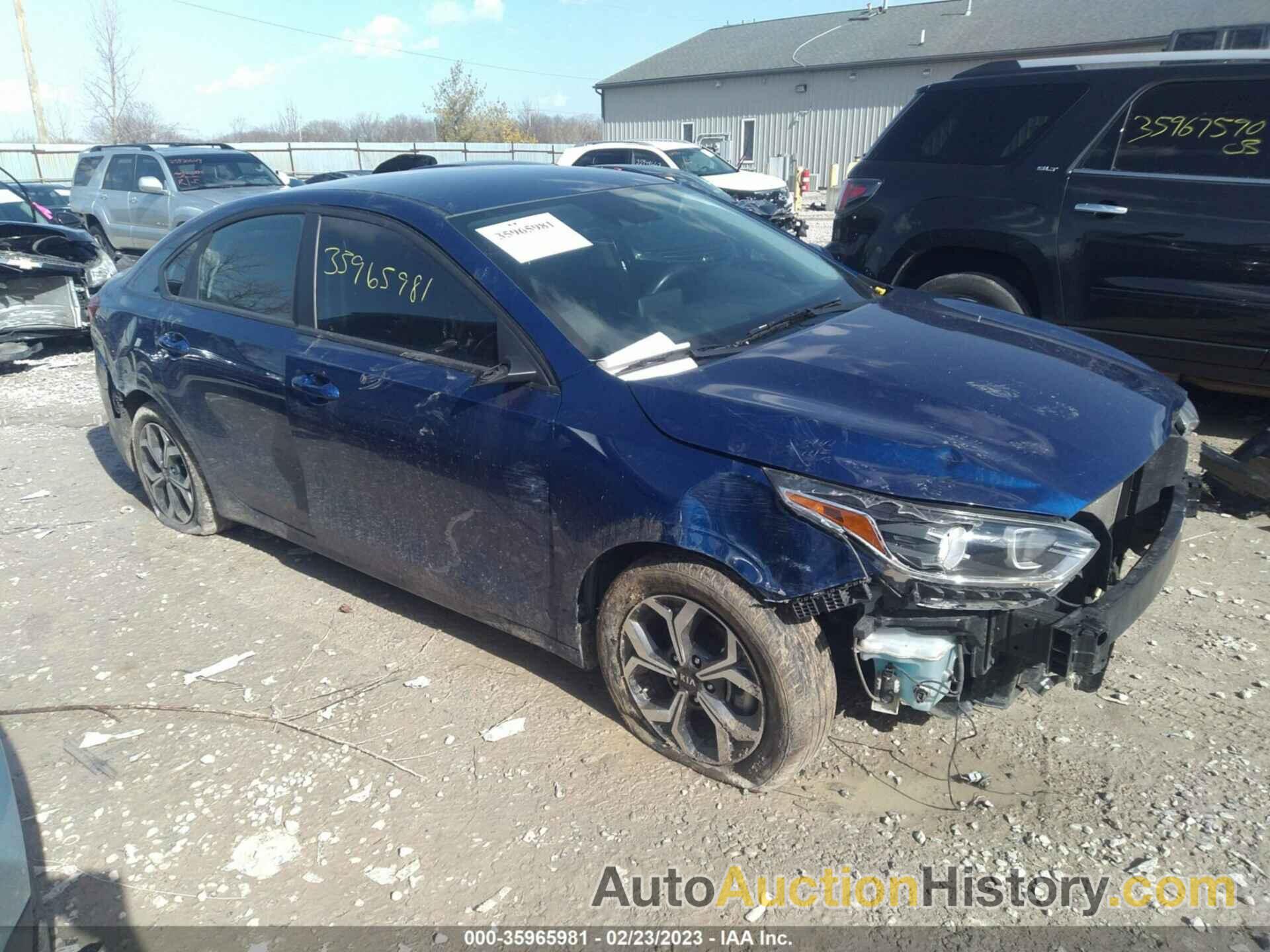 KIA FORTE LXS, 3KPF24AD3ME414254