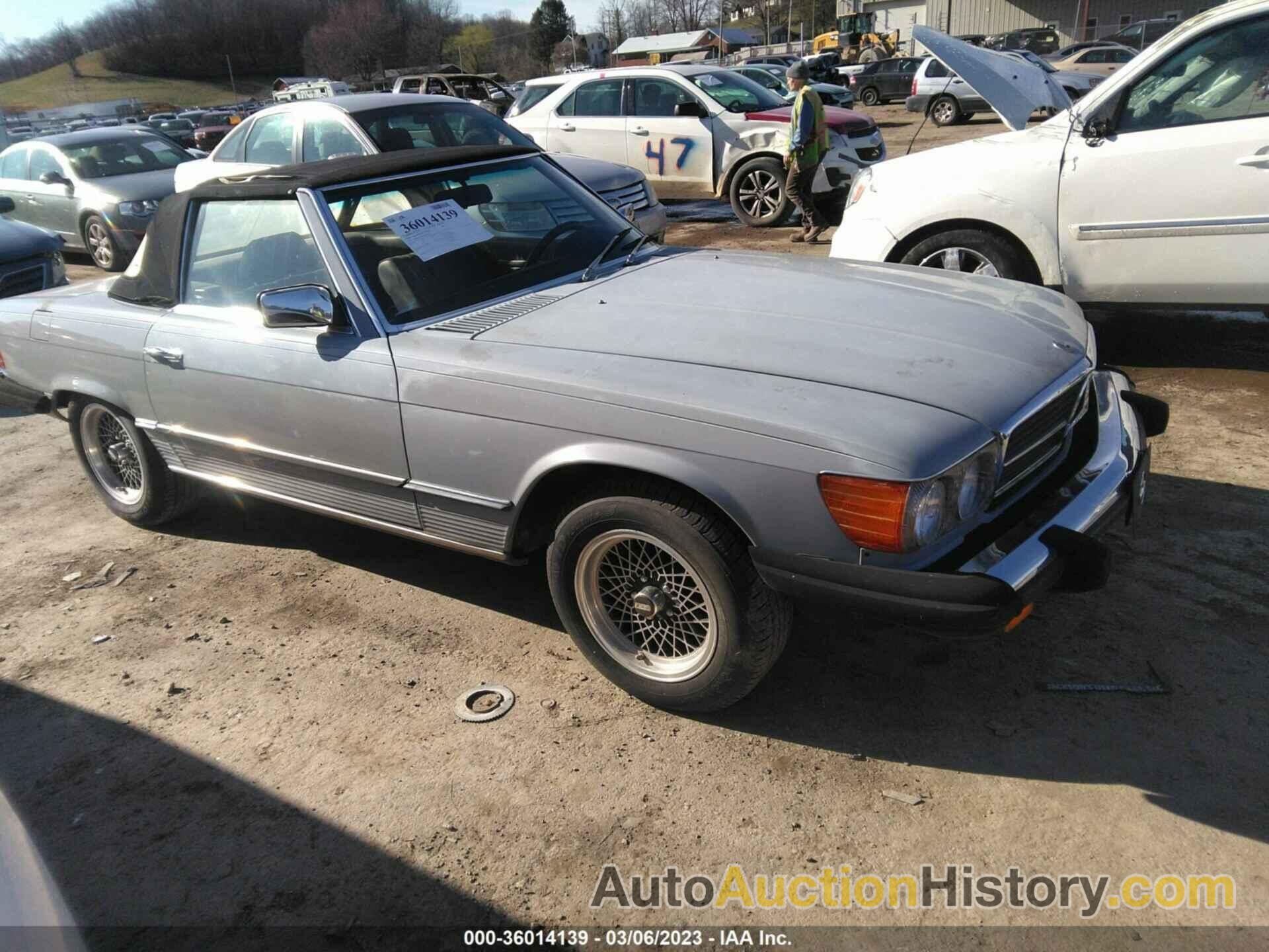 MERCEDES-BENZ 380 SL, WDBBA45A8EA005770