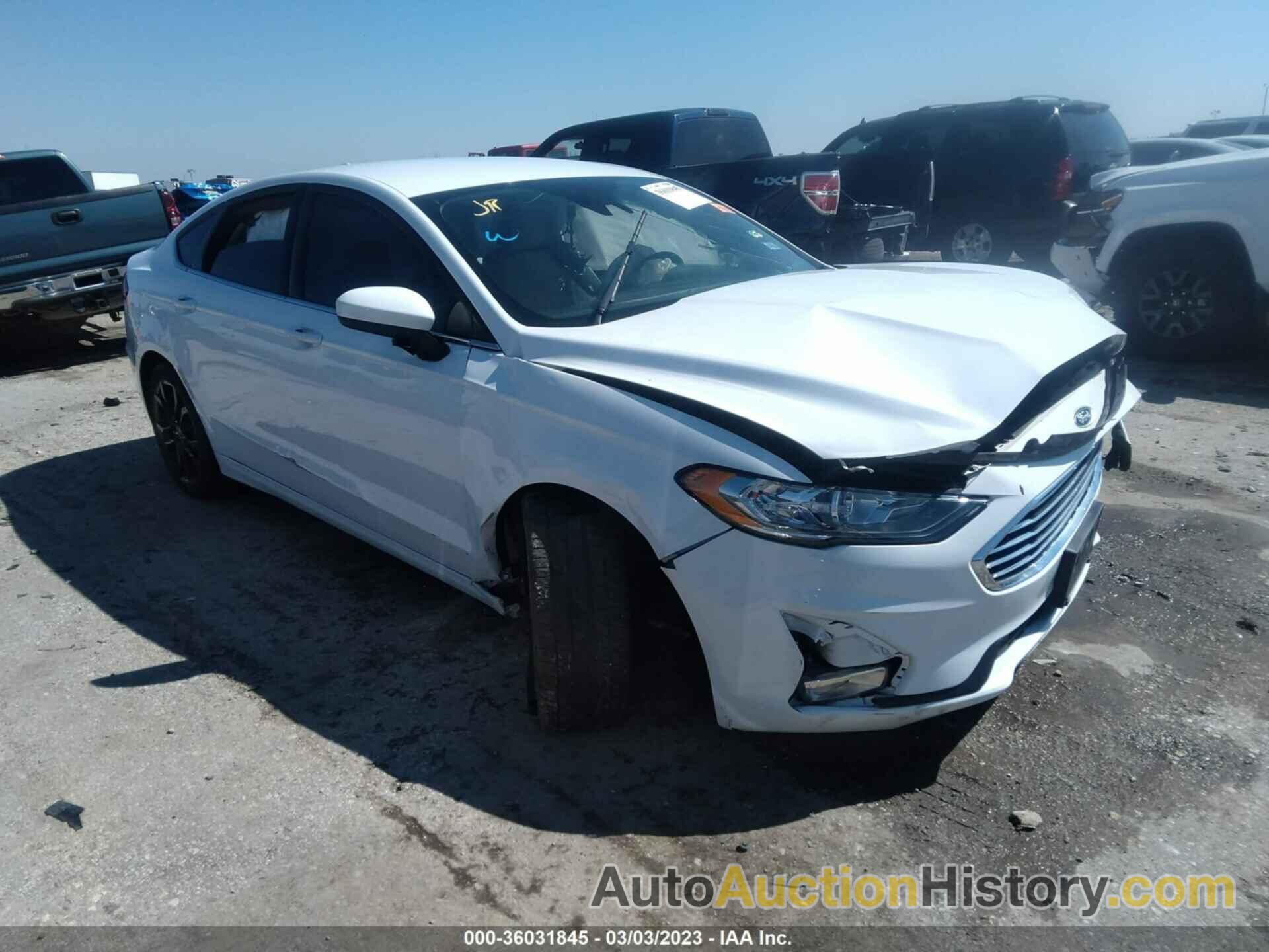 FORD FUSION SE, 3FA6P0HD7LR168127