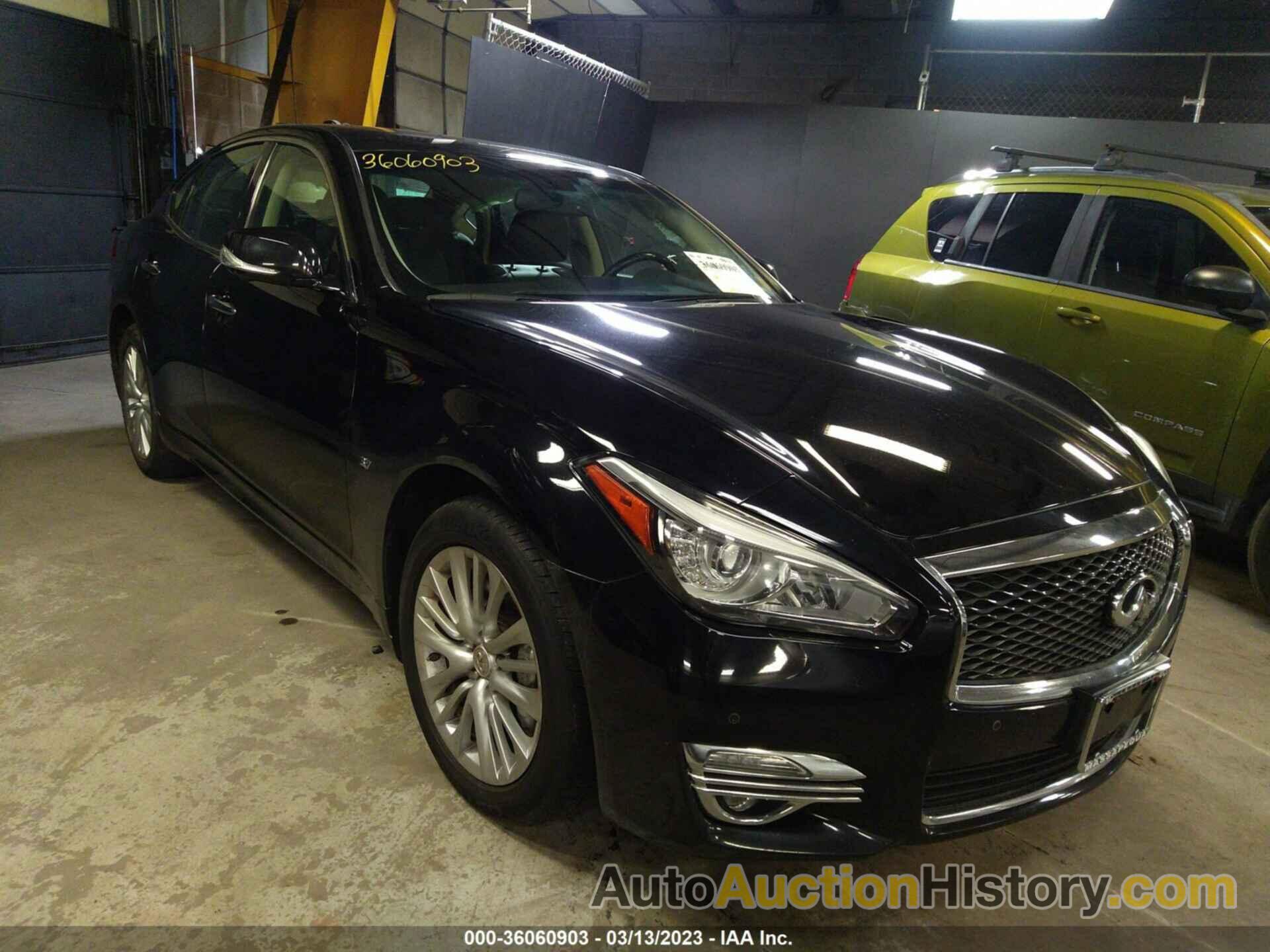 INFINITI Q70, JN1BY1AR3GM271287