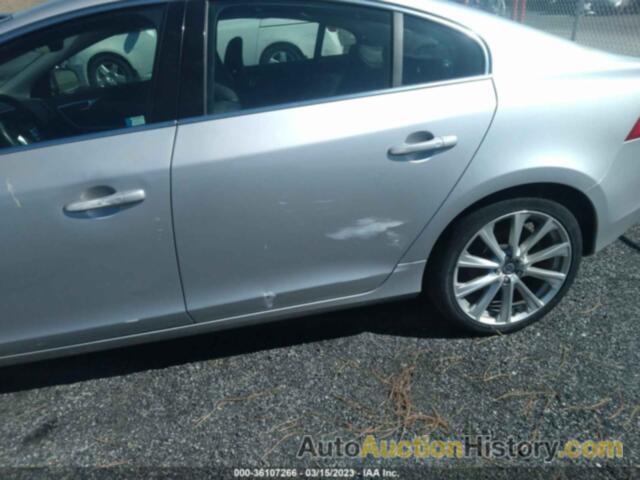 VOLVO S60 INSCRIPTION T5 PLATINUM, LYV402HM9HB147582