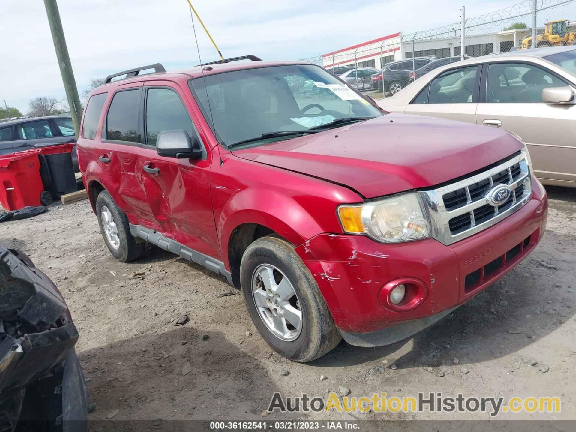 FORD ESCAPE XLT, 1FMCU0DG6CKA78148