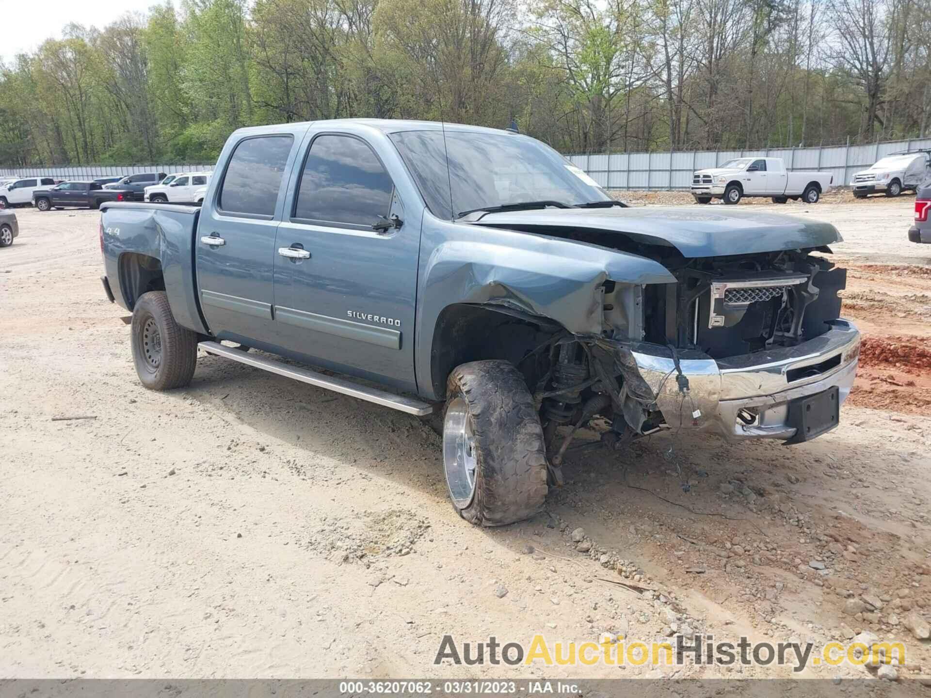 CHEVROLET SILVERADO 1500 LT, 3GCPKSEA2DG230436