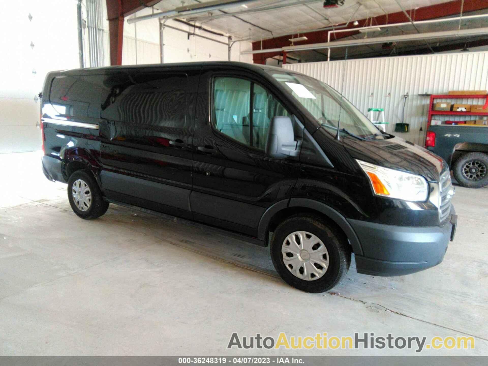 FORD TRANSIT VAN, 1FTYE1YM7HKA48287