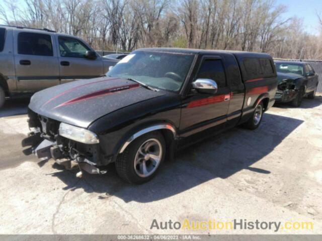 CHEVROLET S-10 LS, 1GCCS19W918111007