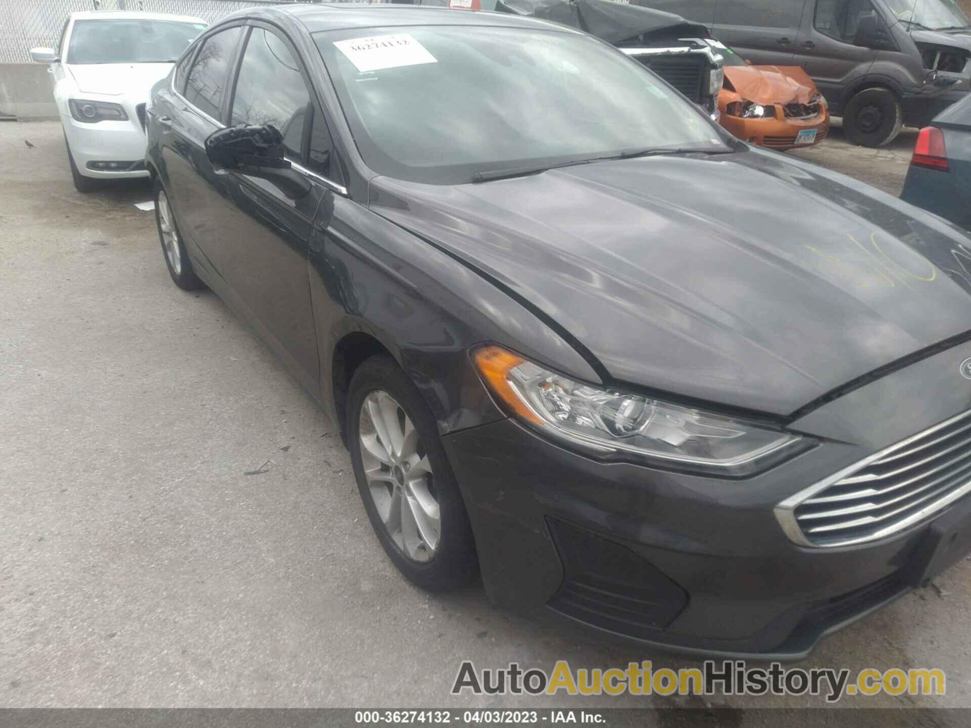 FORD FUSION SE, 3FA6P0HD5KR166195