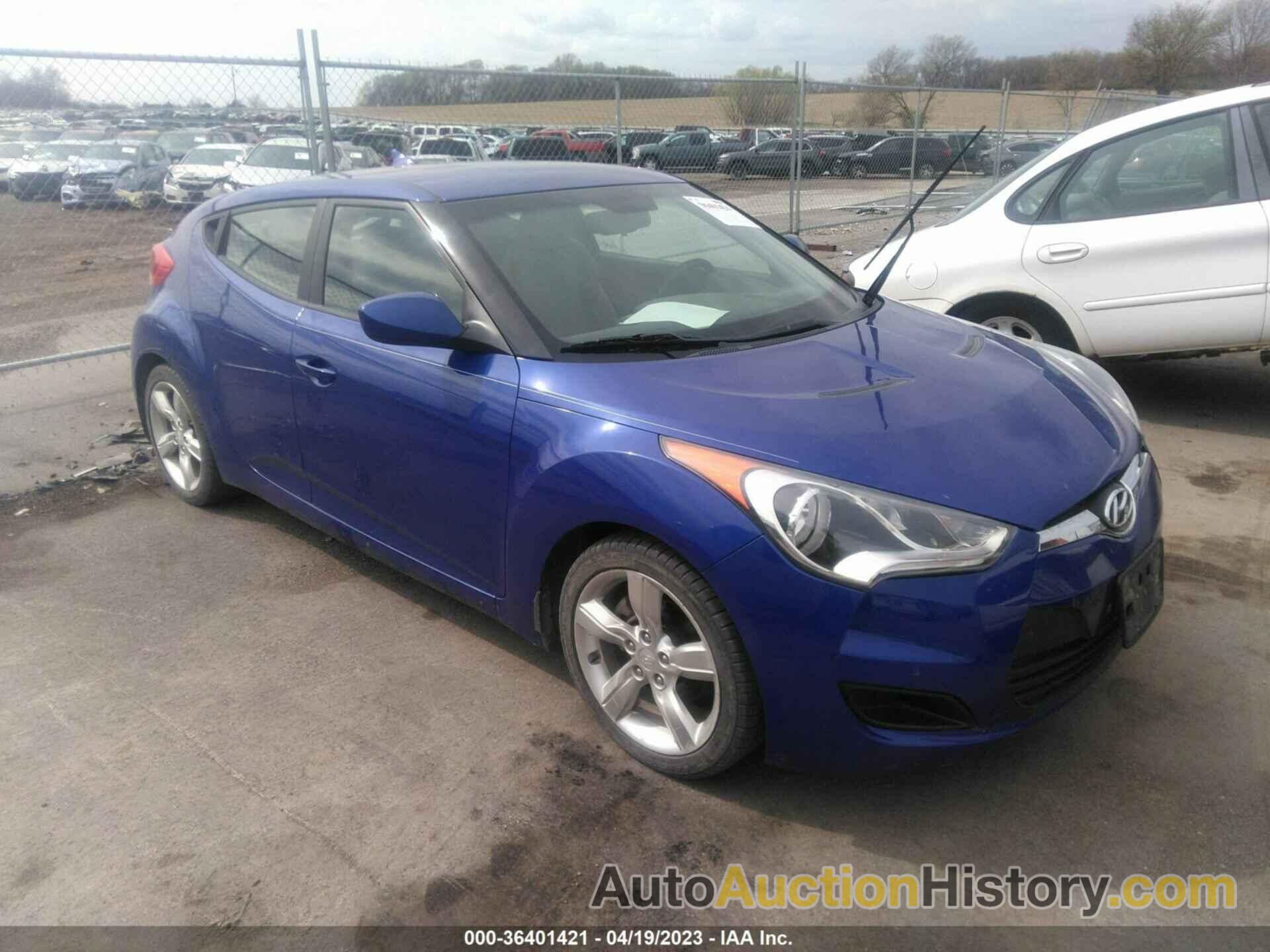 HYUNDAI VELOSTER W/GRAY INT, KMHTC6AD0CU050026